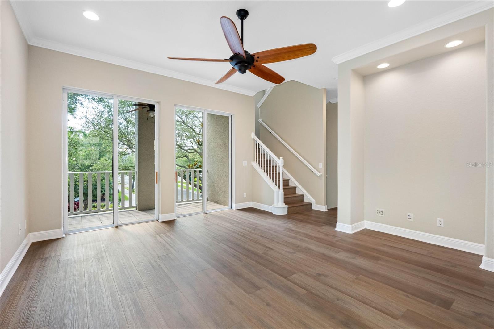 6030 YEATS MANOR DR #105, TAMPA, FL — photo 11