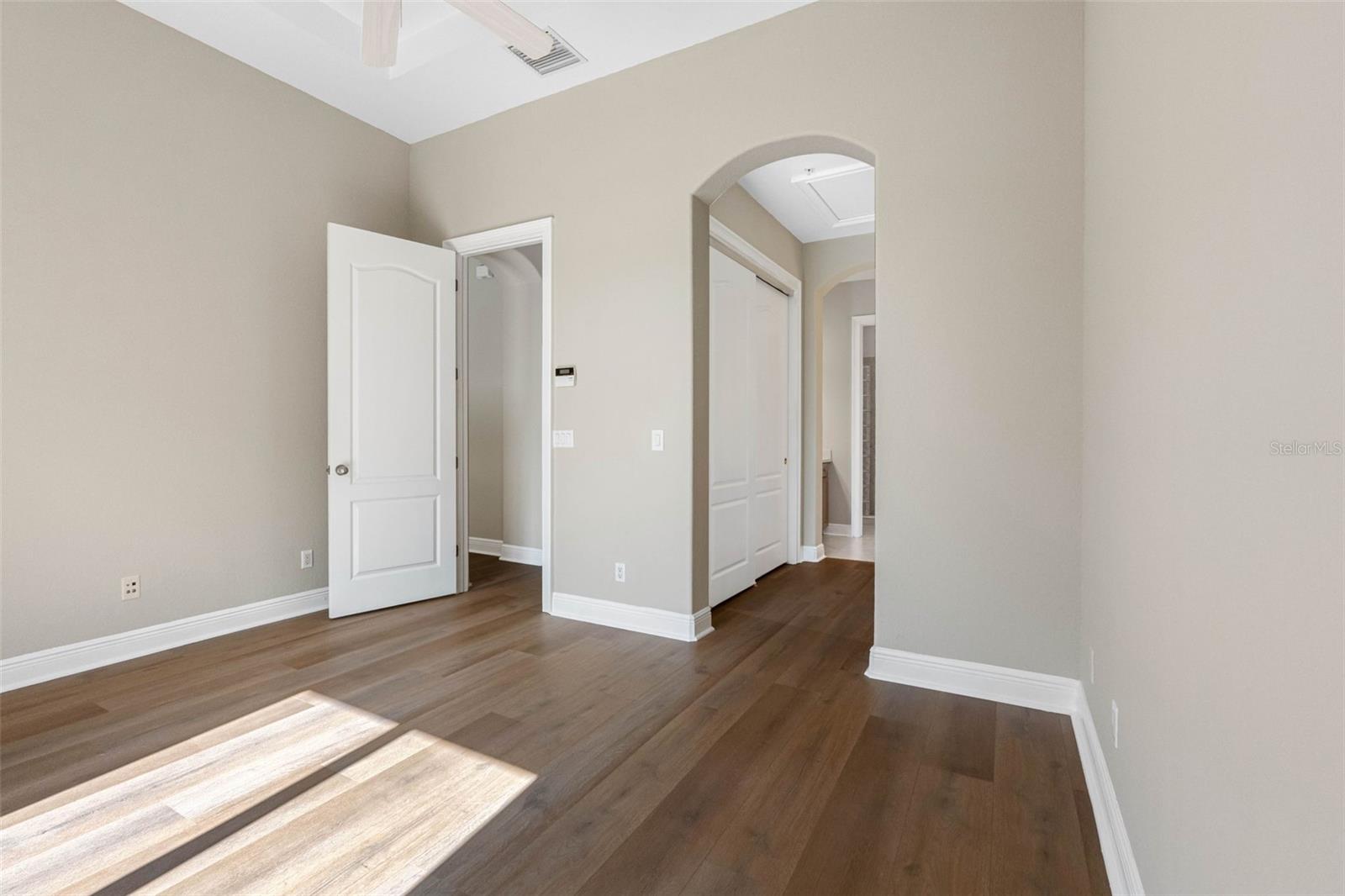6030 YEATS MANOR DR #105, TAMPA, FL — photo 27