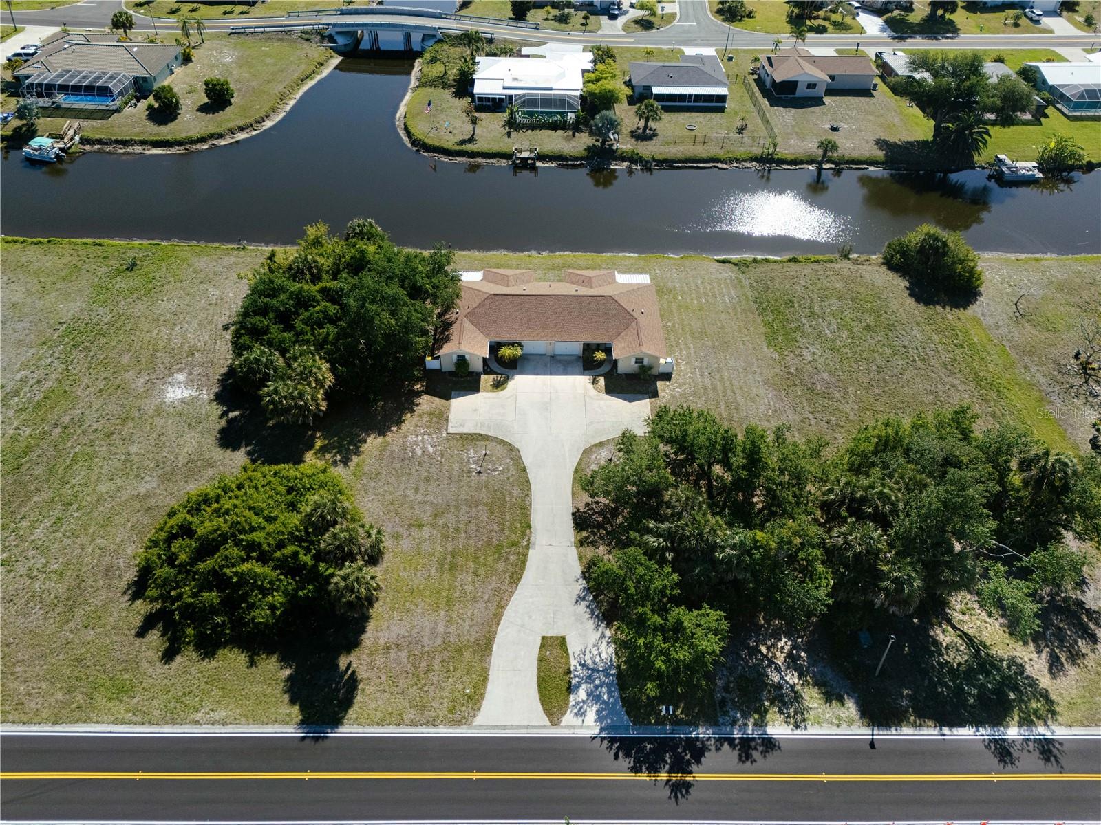 182 BOUNDARY BLVD #B, ROTONDA WEST, FL — photo 17