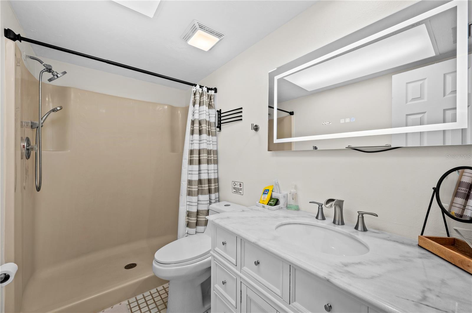182 BOUNDARY BLVD #B, ROTONDA WEST, FL — photo 24