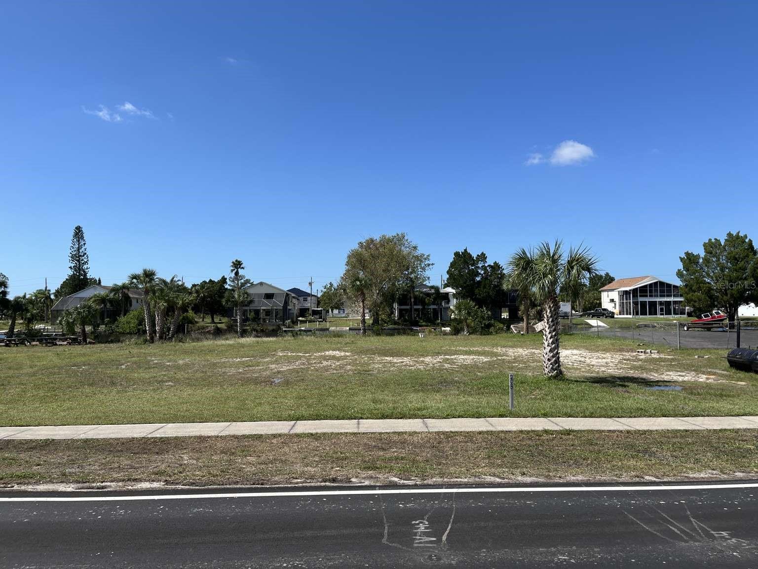 3341 SHOAL LINE BLVD, HERNANDO BEACH, FL — photo 2