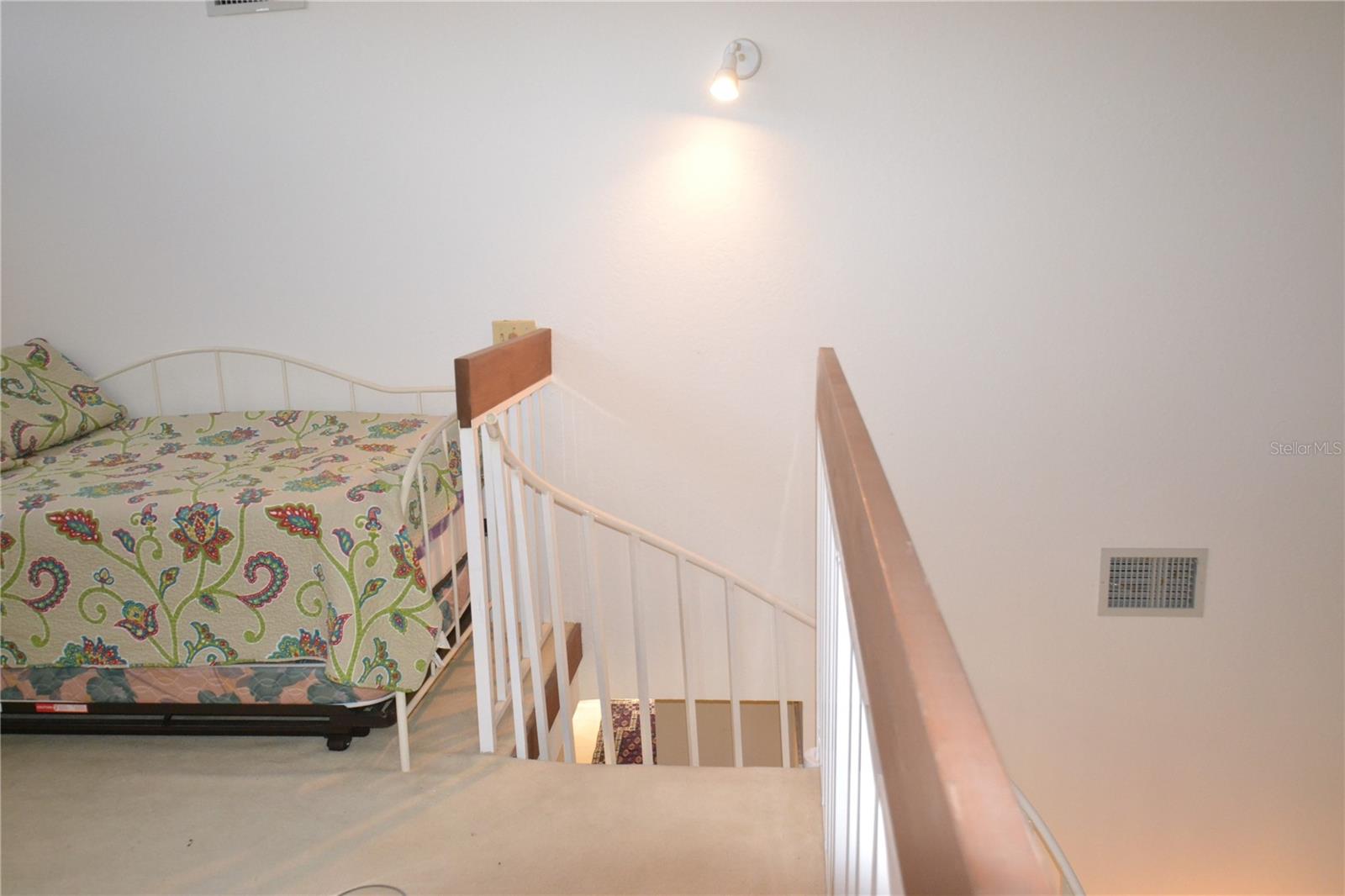 112 LINDSAY LN, OLDSMAR, FL — photo 9