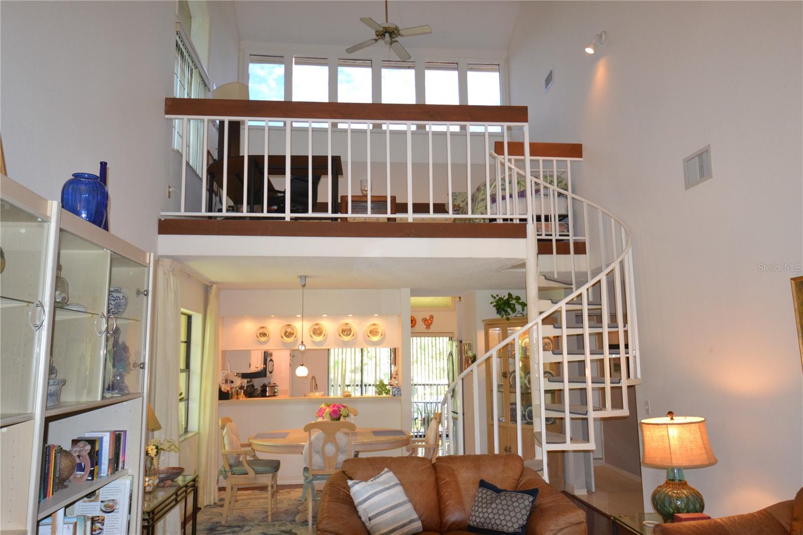 112 LINDSAY LN, OLDSMAR, FL — photo 40