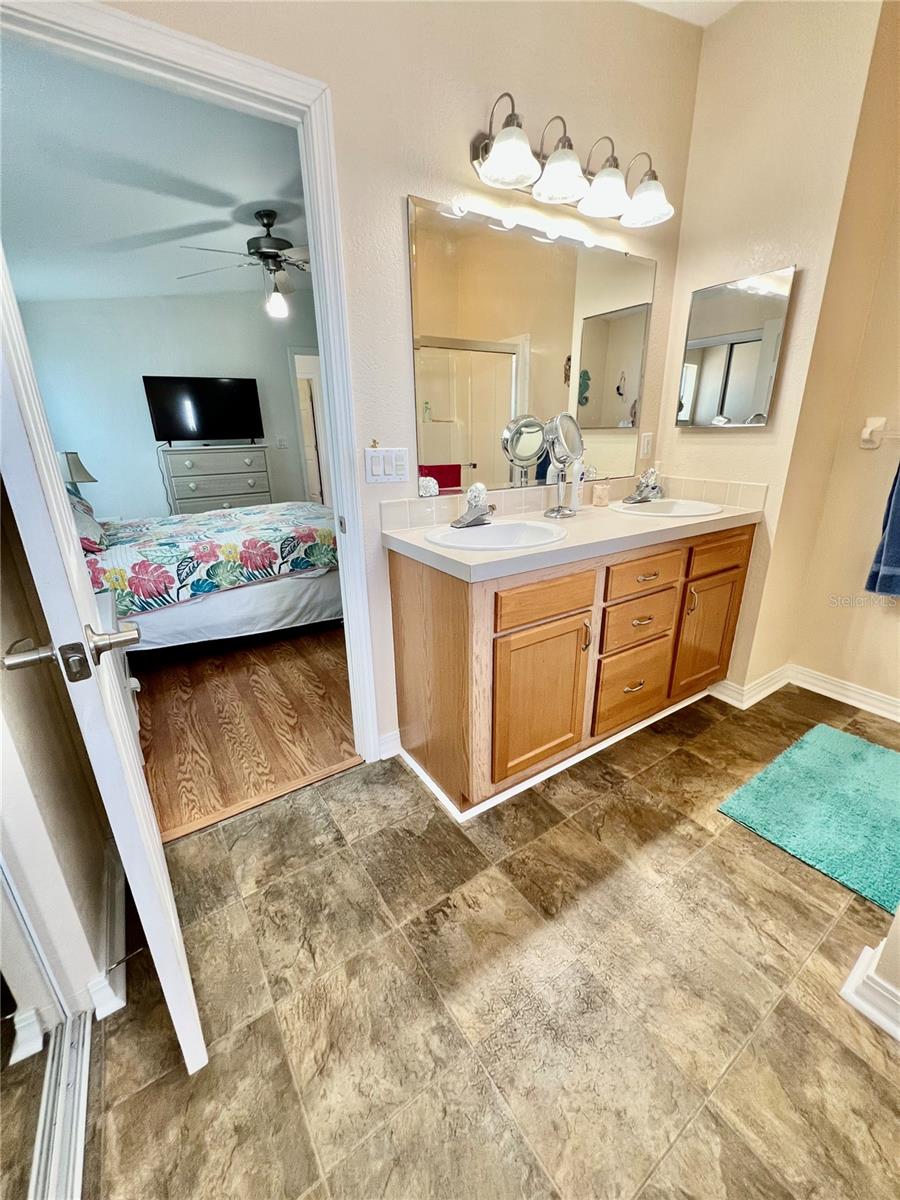 102 2ND AVE, VENICE, FL — photo 14