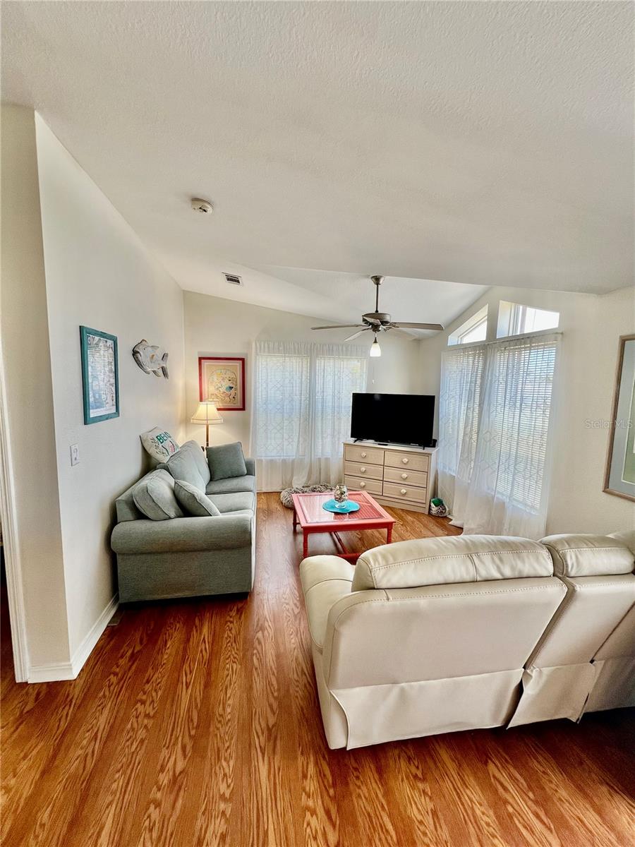 102 2ND AVE, VENICE, FL — photo 18