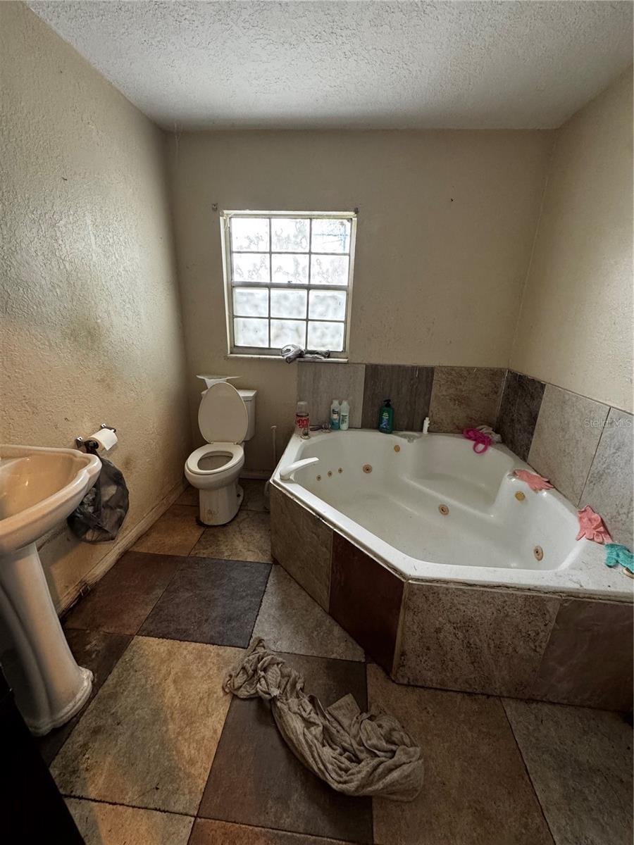 1307 HISTORIC GOLDSBORO BLVD, SANFORD, FL — photo 12