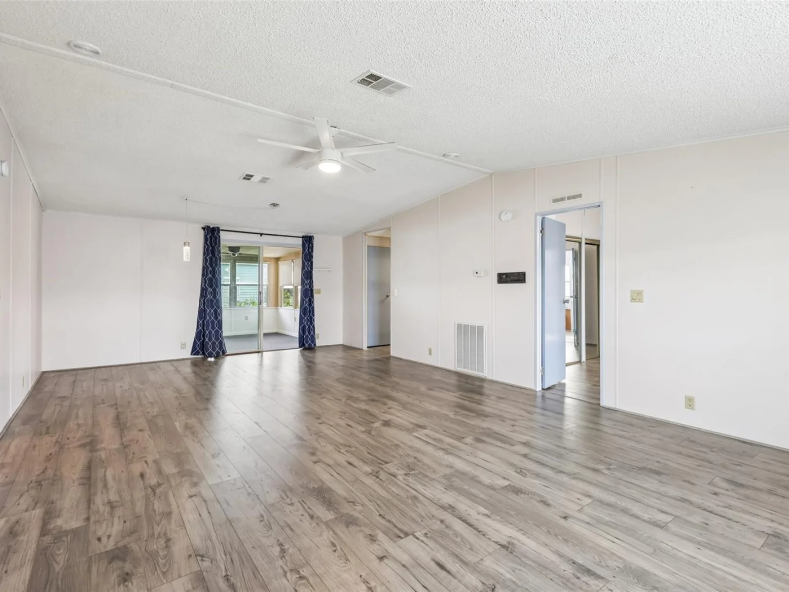 550 SAINT JOHNS RD, TAVARES, FL — photo 19