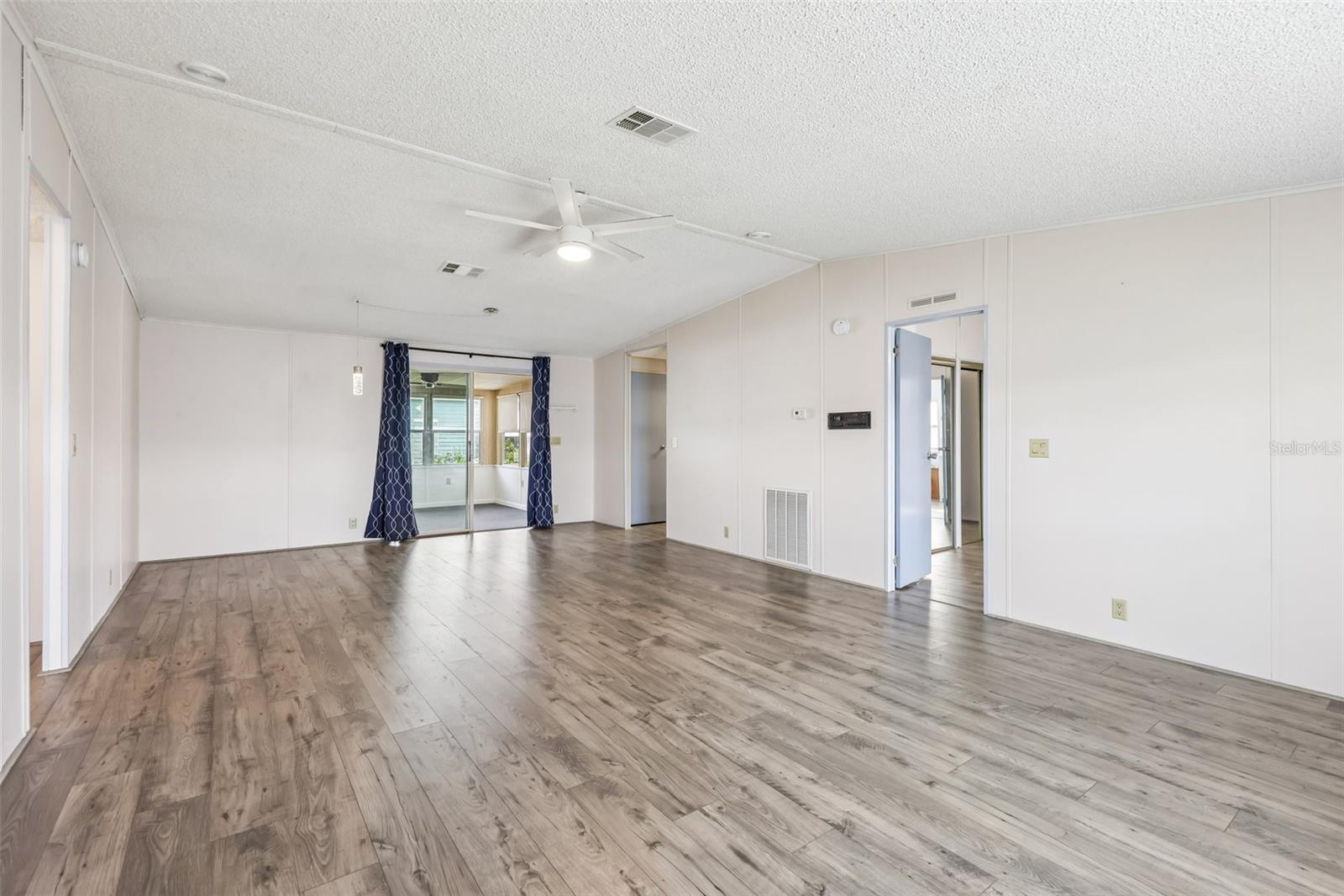 550 SAINT JOHNS RD, TAVARES, FL — photo 20
