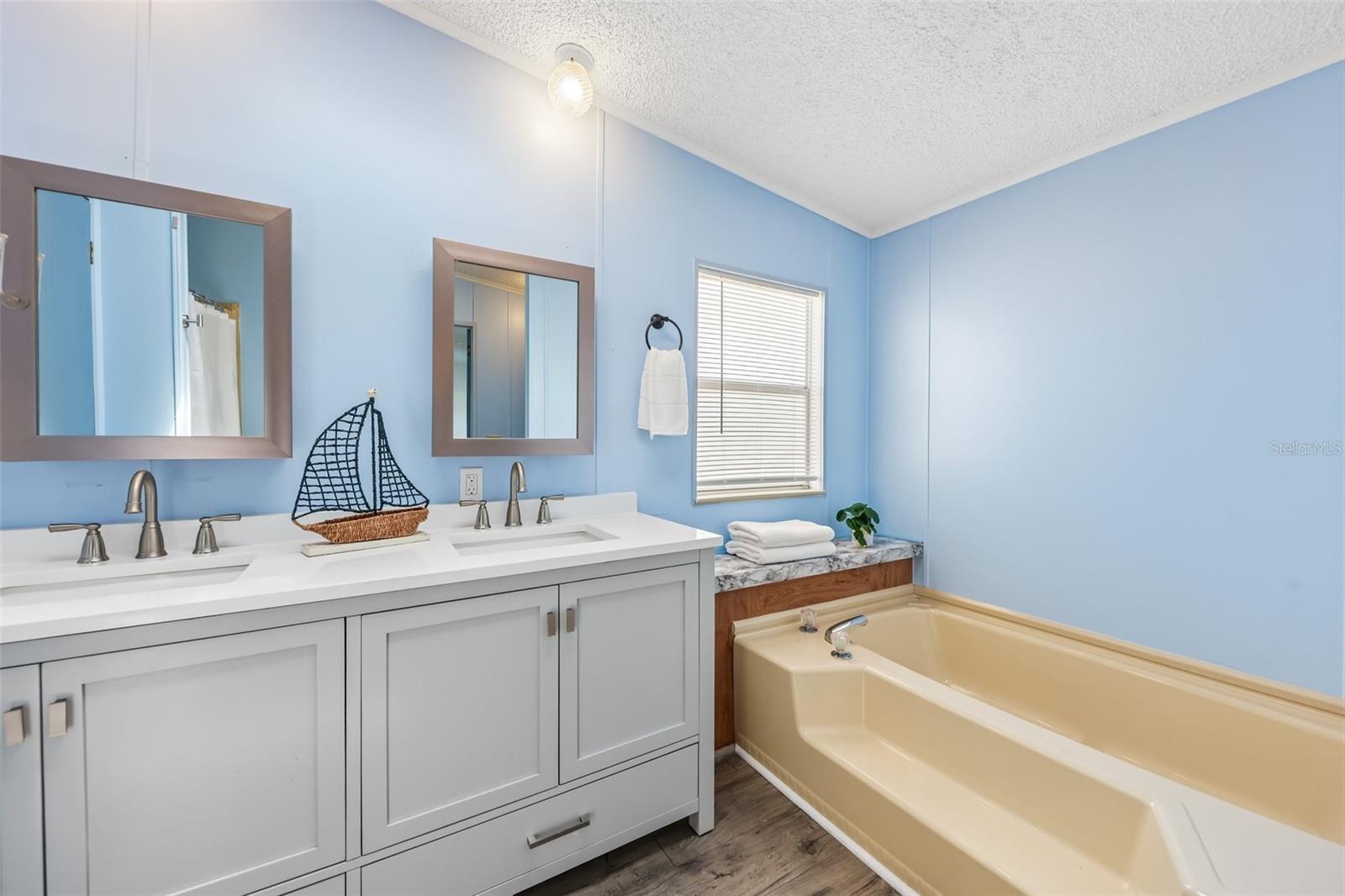 550 SAINT JOHNS RD, TAVARES, FL — photo 35