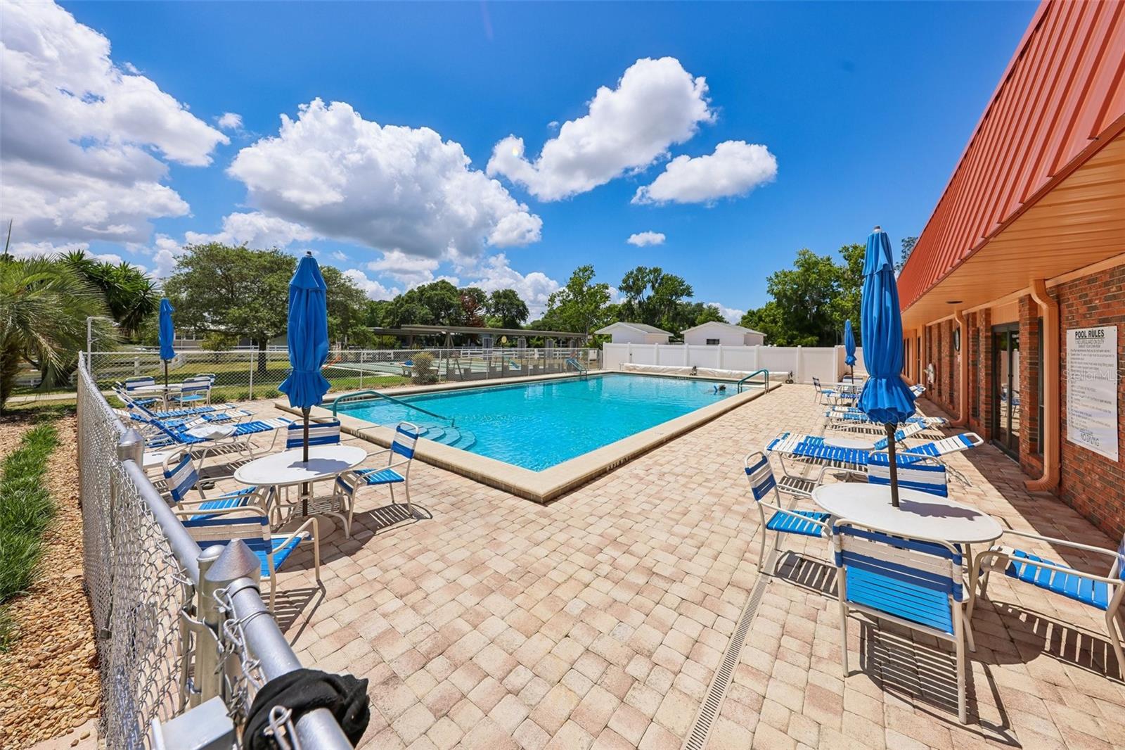 550 SAINT JOHNS RD, TAVARES, FL — photo 88