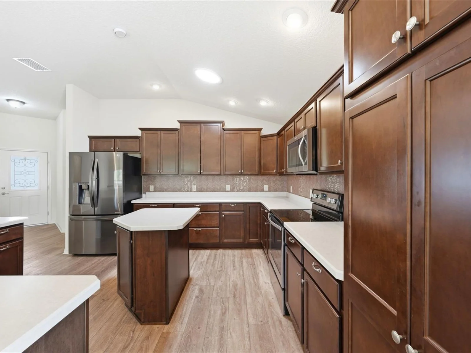 2975 THAYER TER, THE VILLAGES, FL — photo 18