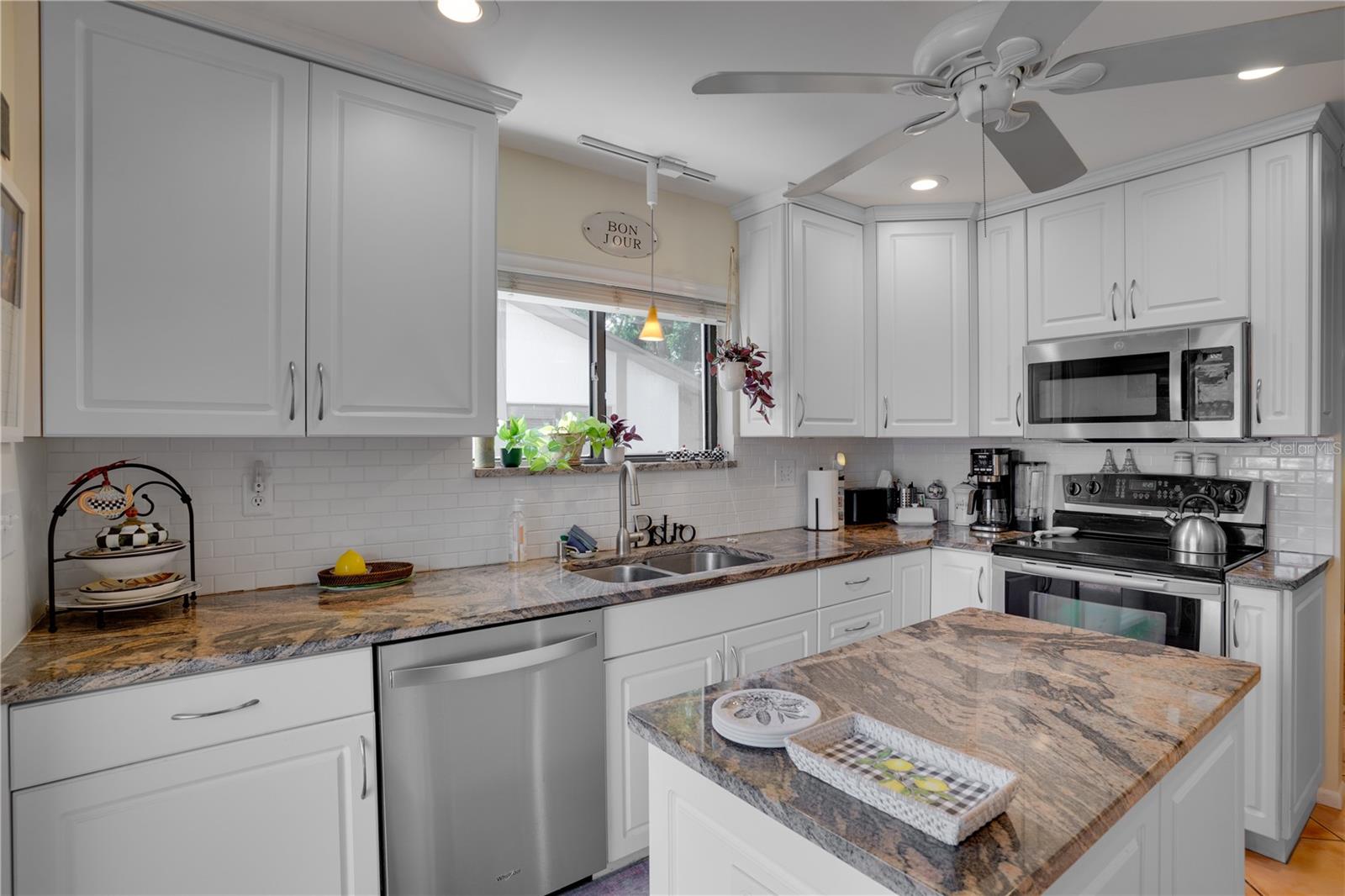 514 TABOR CT #C, SAFETY HARBOR, FL — photo 14