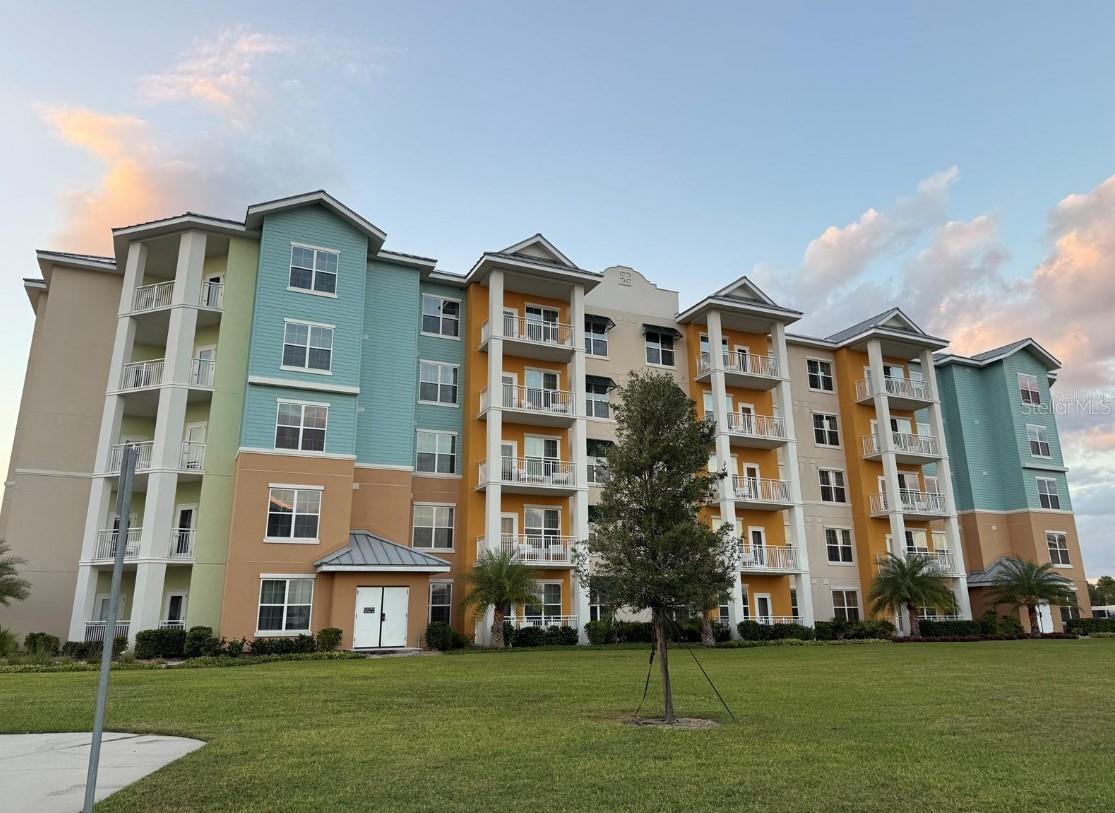 8061 VACATION AVE #216, KISSIMMEE, FL