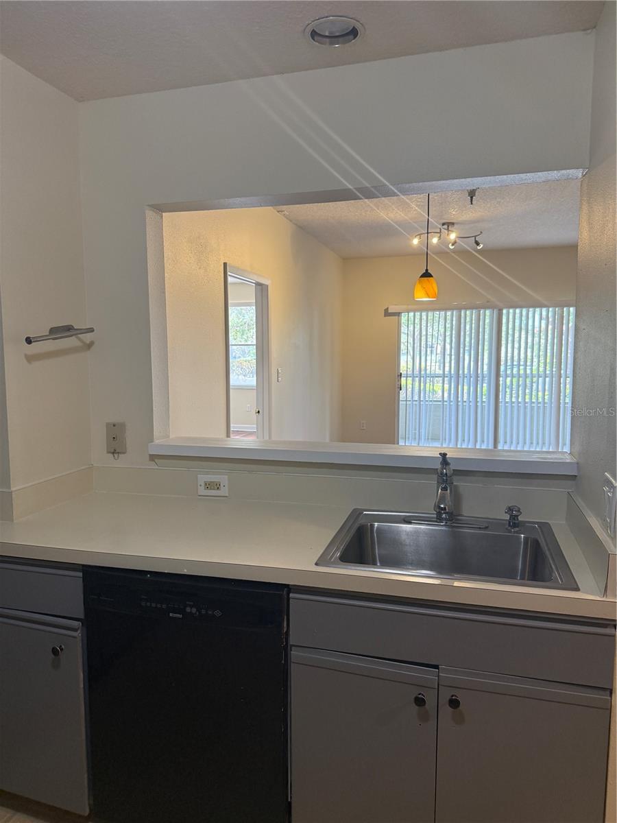 2333 FEATHER SOUND DR #B102, CLEARWATER, FL — photo 12