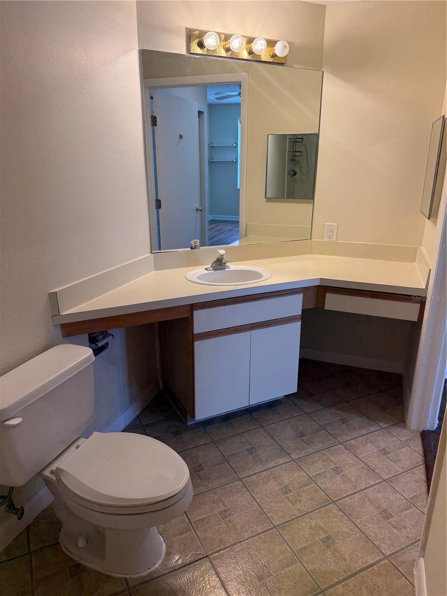 2333 FEATHER SOUND DR #B102, CLEARWATER, FL — photo 16