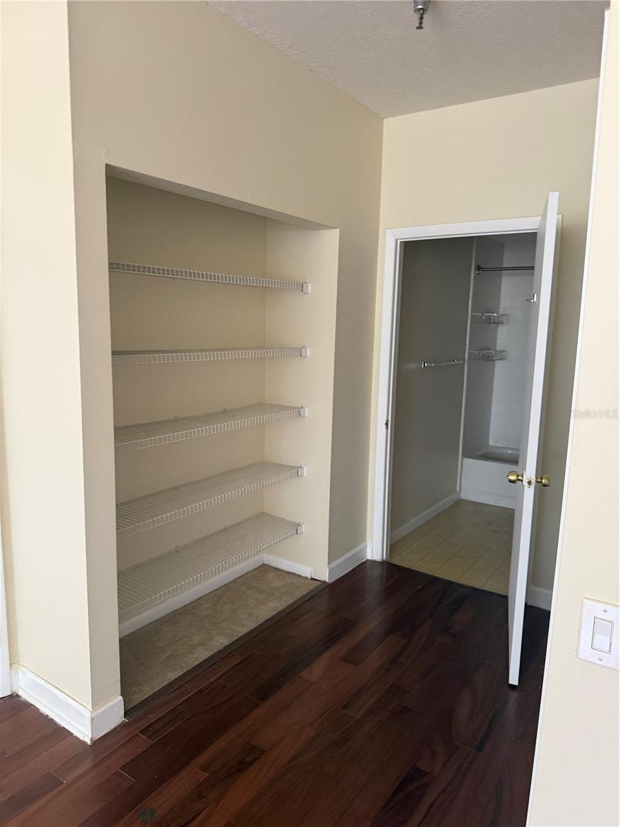 2333 FEATHER SOUND DR #B102, CLEARWATER, FL — photo 21