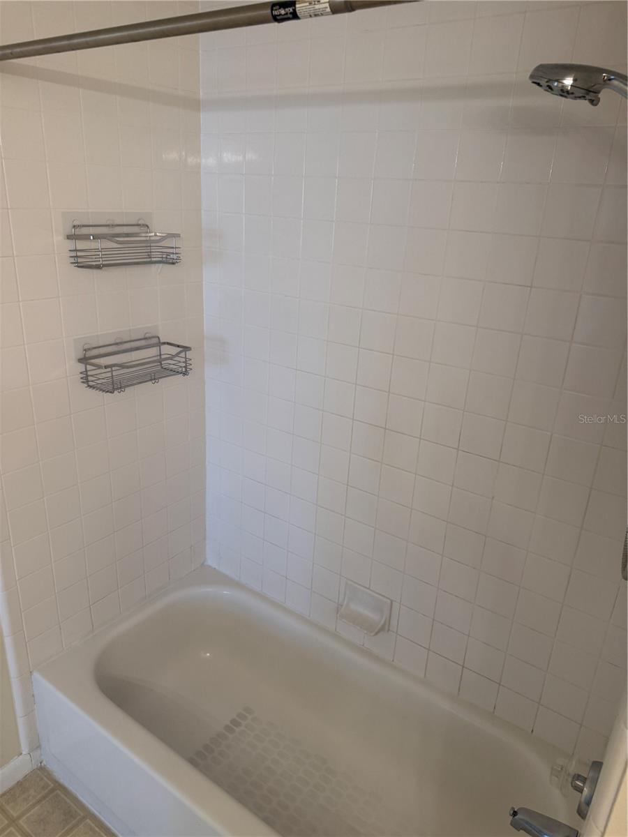 2333 FEATHER SOUND DR #B102, CLEARWATER, FL — photo 25