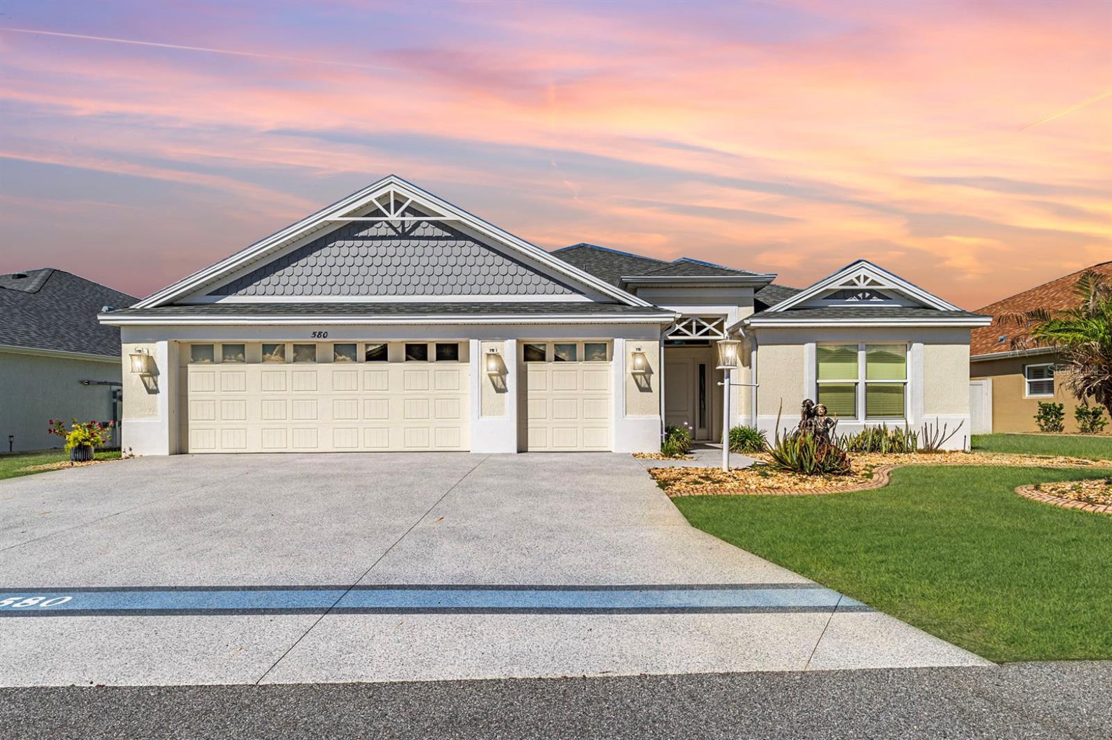 580 GOUGH PL, THE VILLAGES, FL