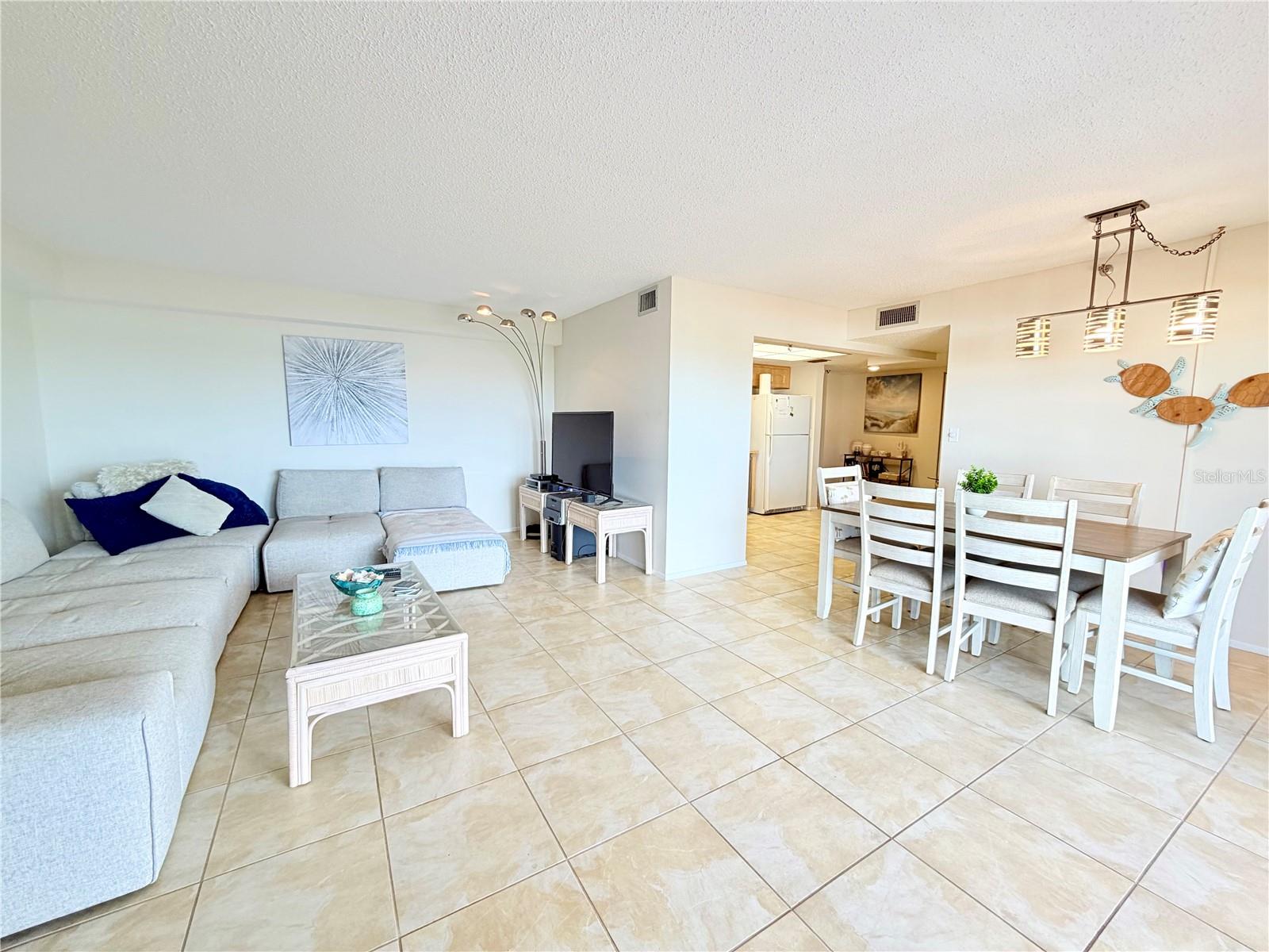 7430 SUNSHINE SKYWAY LN S #501, ST PETERSBURG, FL — photo 11