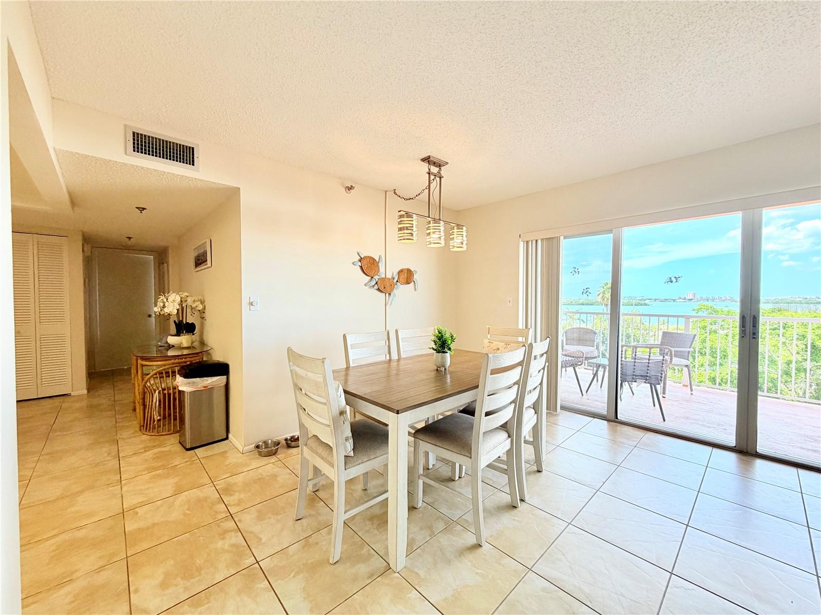 7430 SUNSHINE SKYWAY LN S #501, ST PETERSBURG, FL — photo 12
