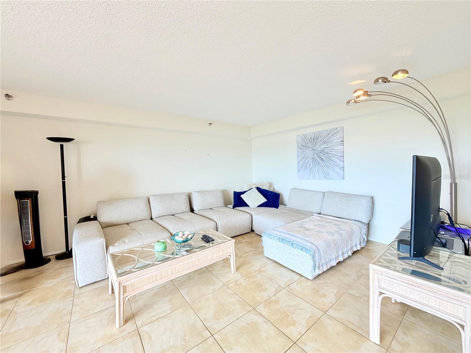 7430 SUNSHINE SKYWAY LN S #501, ST PETERSBURG, FL — photo 16