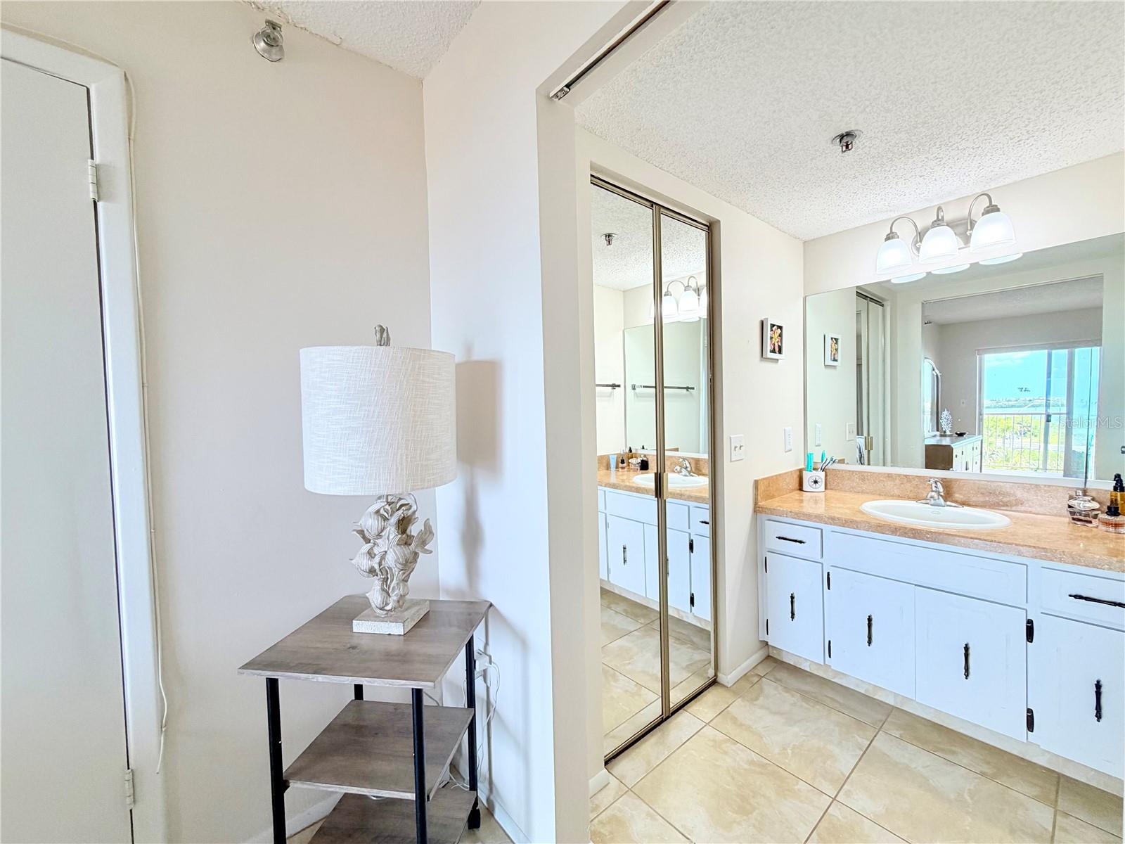 7430 SUNSHINE SKYWAY LN S #501, ST PETERSBURG, FL — photo 18