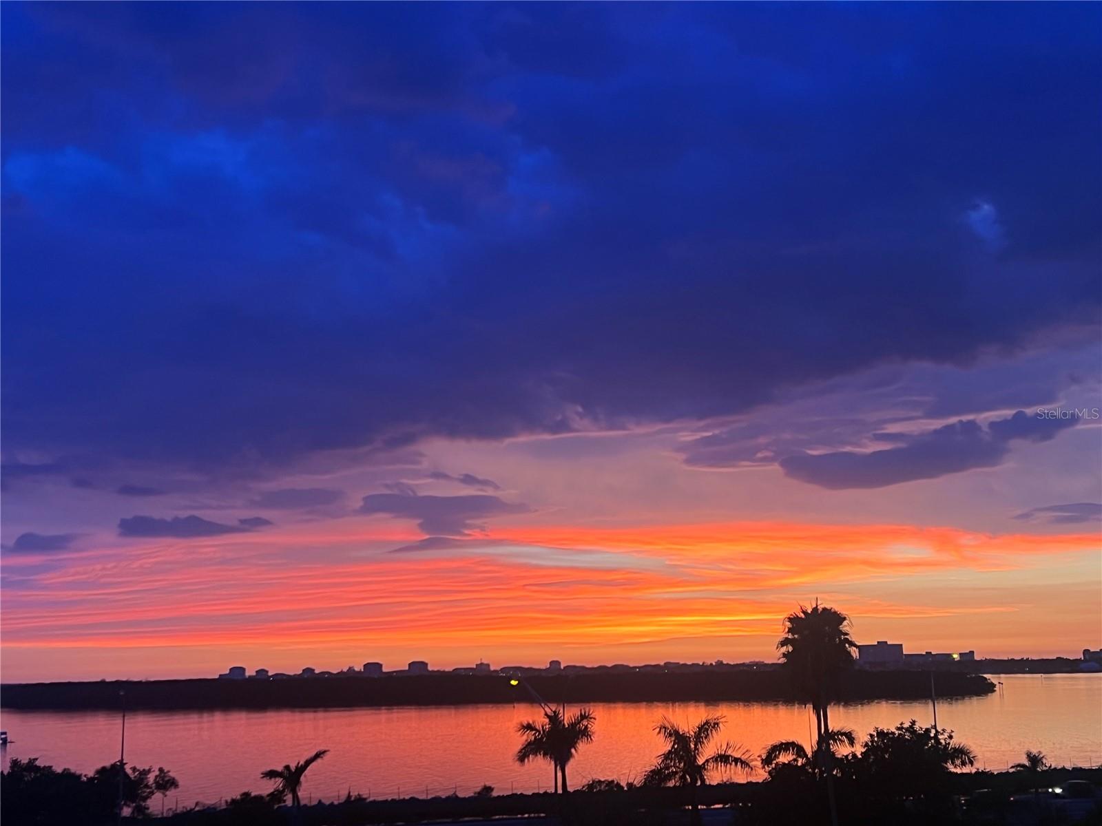 7430 SUNSHINE SKYWAY LN S #501, ST PETERSBURG, FL — photo 37