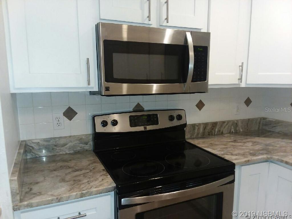 572 PALM DR, NEW SMYRNA BEACH, FL — photo 3