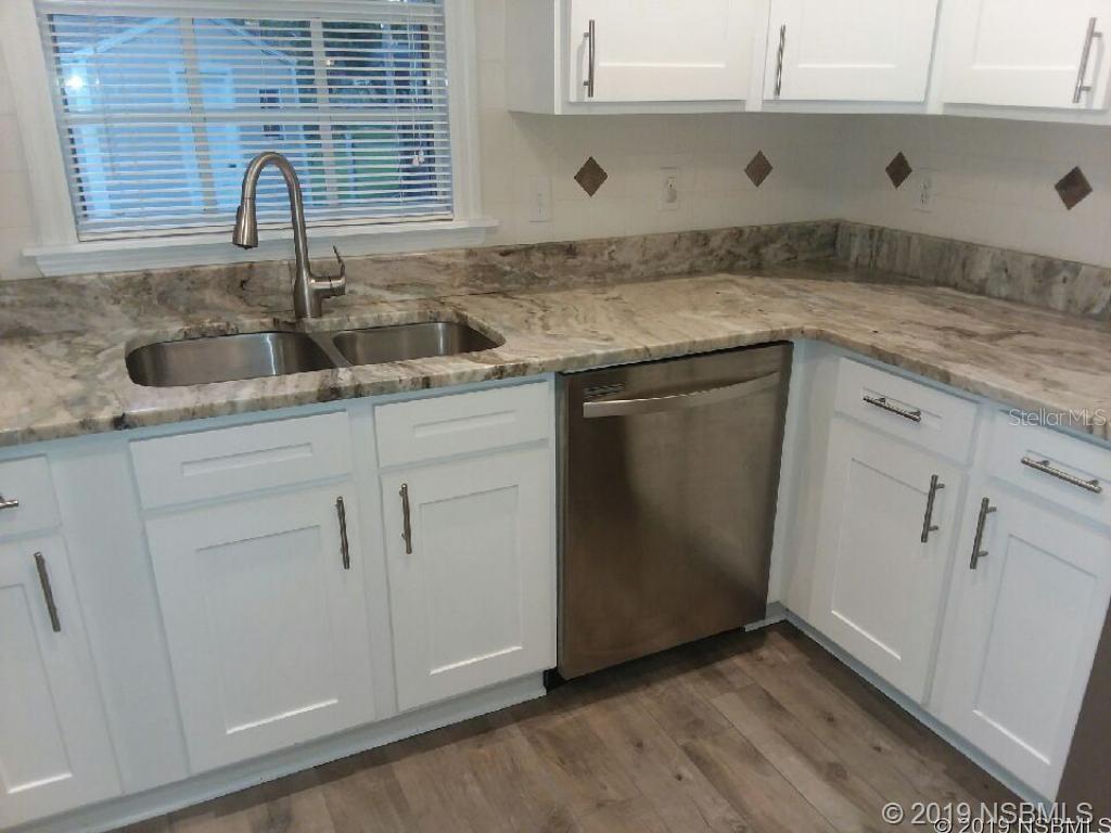 572 PALM DR, NEW SMYRNA BEACH, FL — photo 17