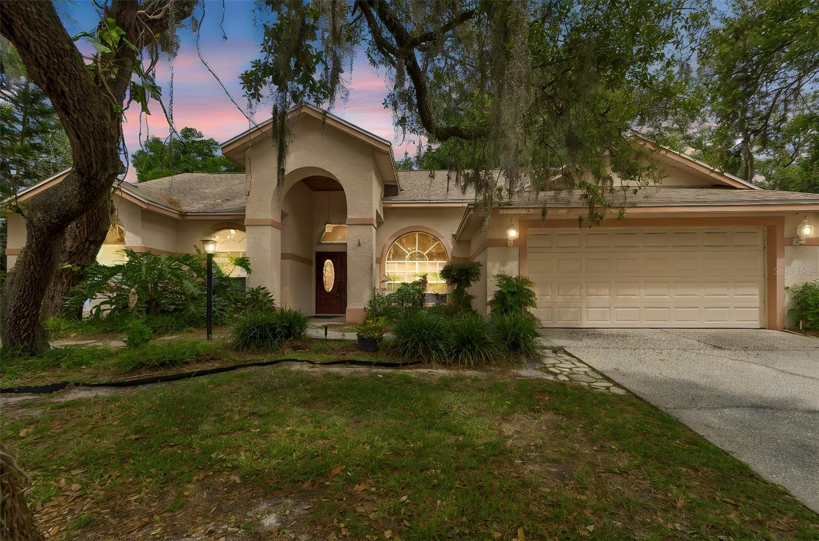 1336 WATERWOOD DR, LUTZ, FL