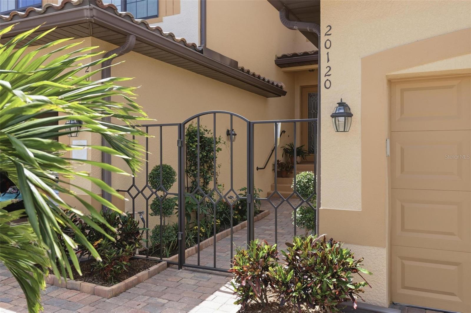 20120 RAGAZZA CIR #202, VENICE, FL — photo 40