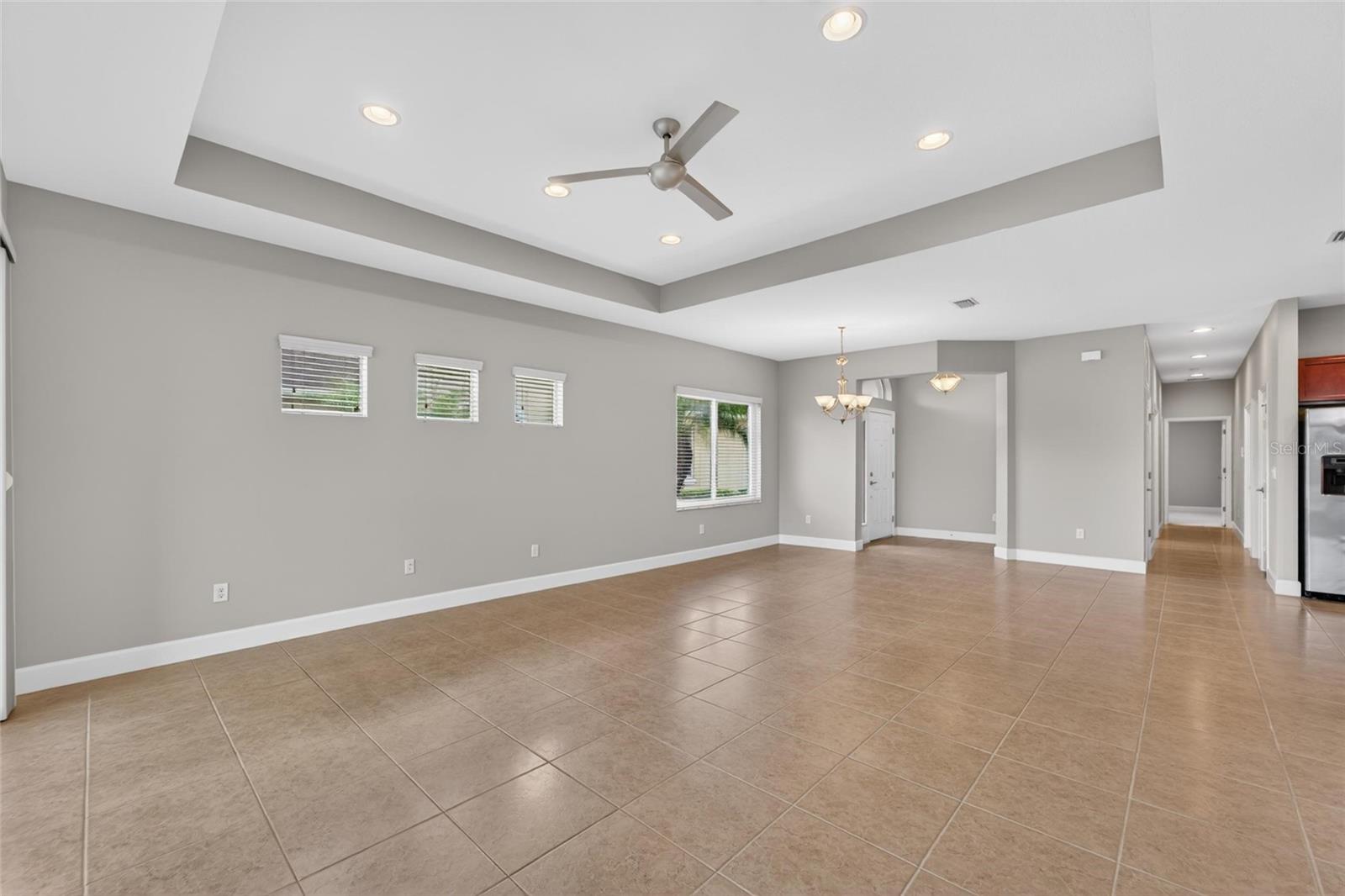 642 CHIPPER DR, SUN CITY CENTER, FL — photo 13