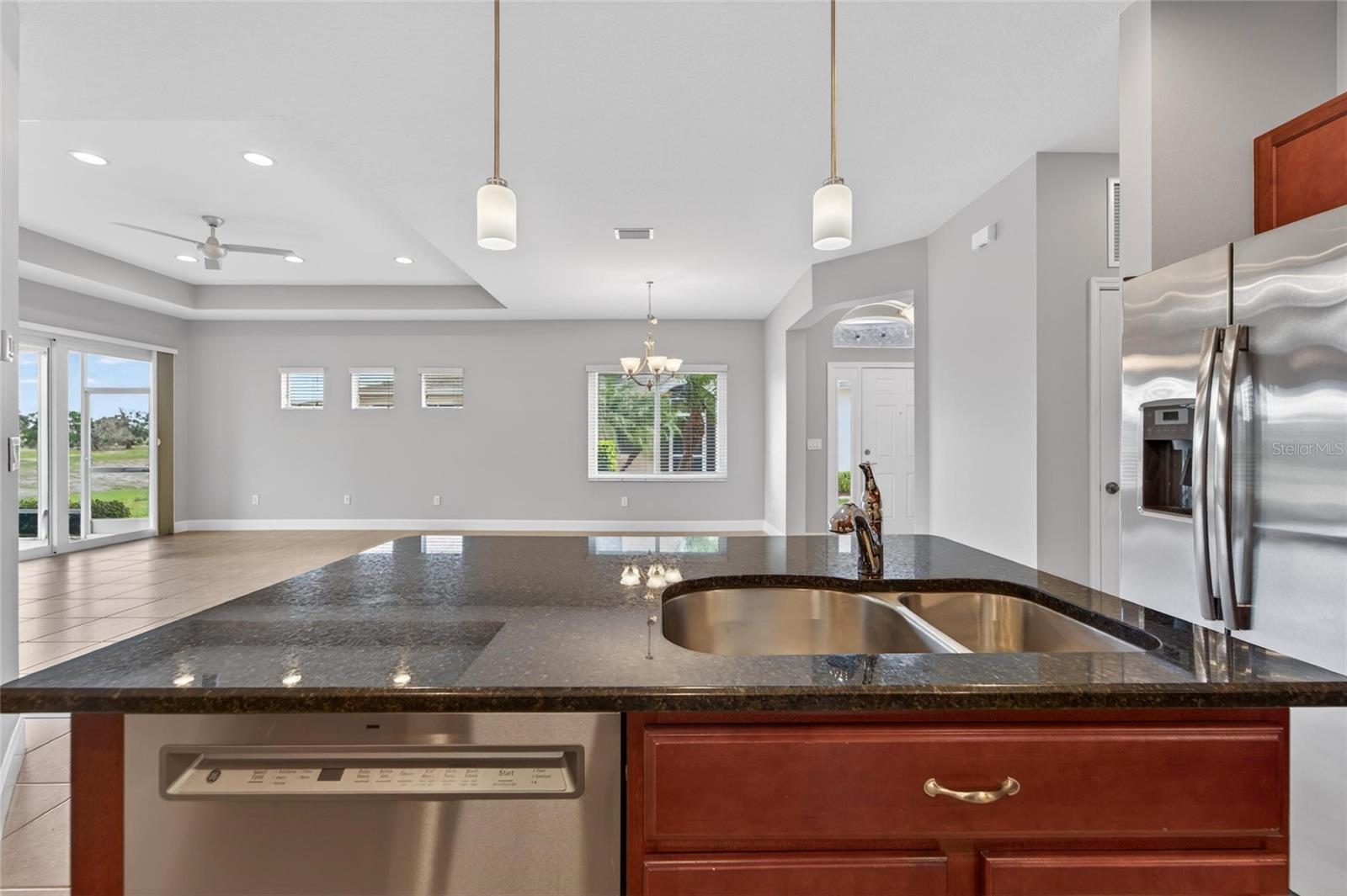 642 CHIPPER DR, SUN CITY CENTER, FL — photo 20