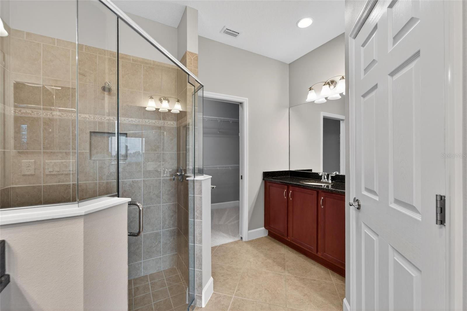 642 CHIPPER DR, SUN CITY CENTER, FL — photo 37