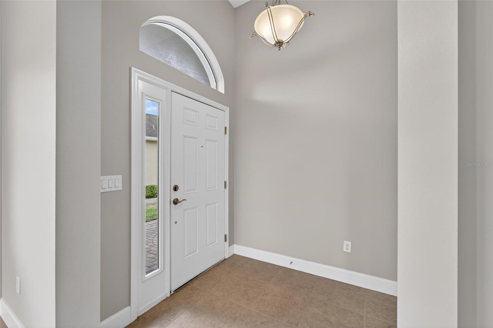 642 CHIPPER DR, SUN CITY CENTER, FL — photo 57