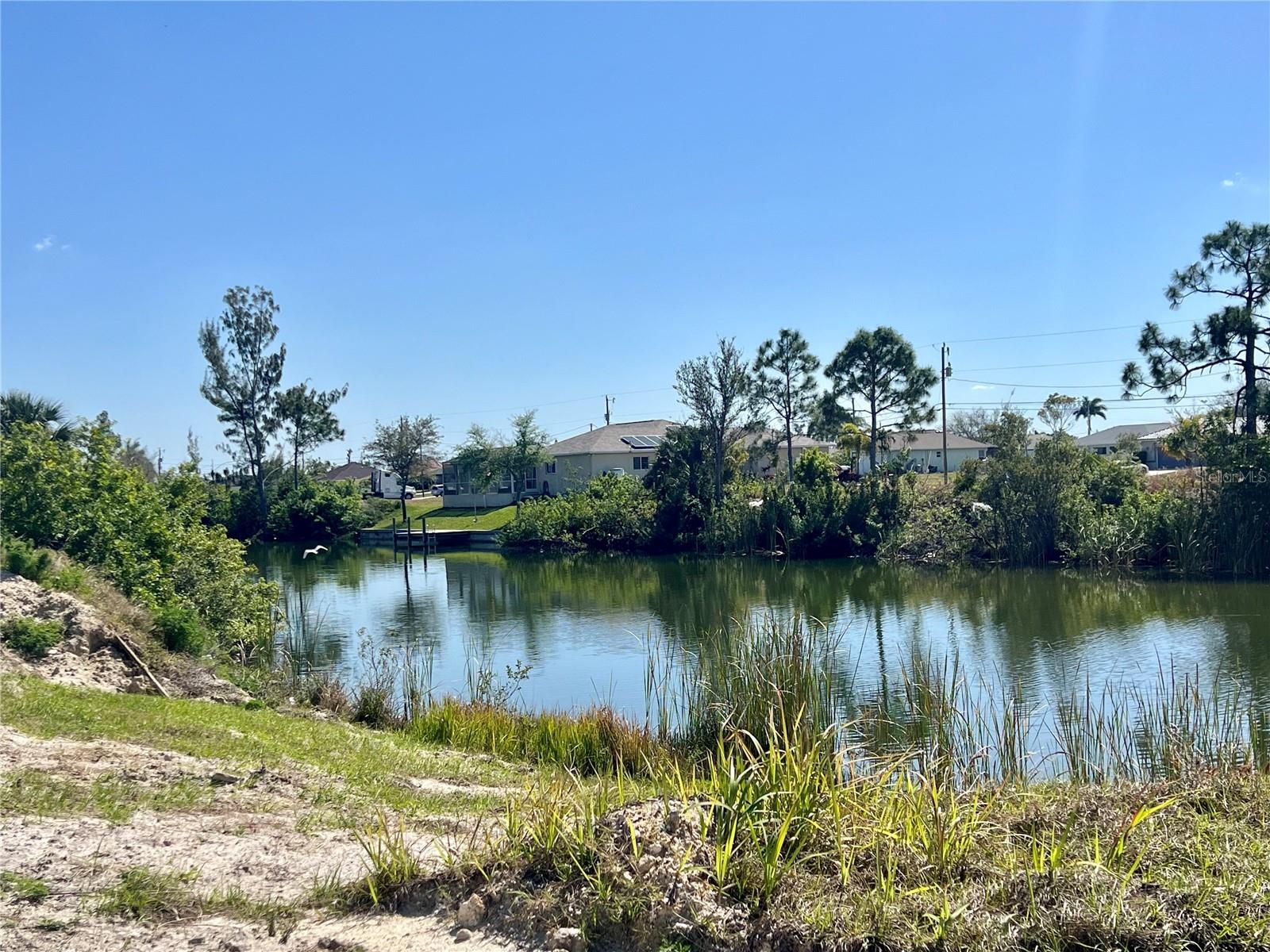 504 NW 20TH ST, CAPE CORAL, FL — photo 2