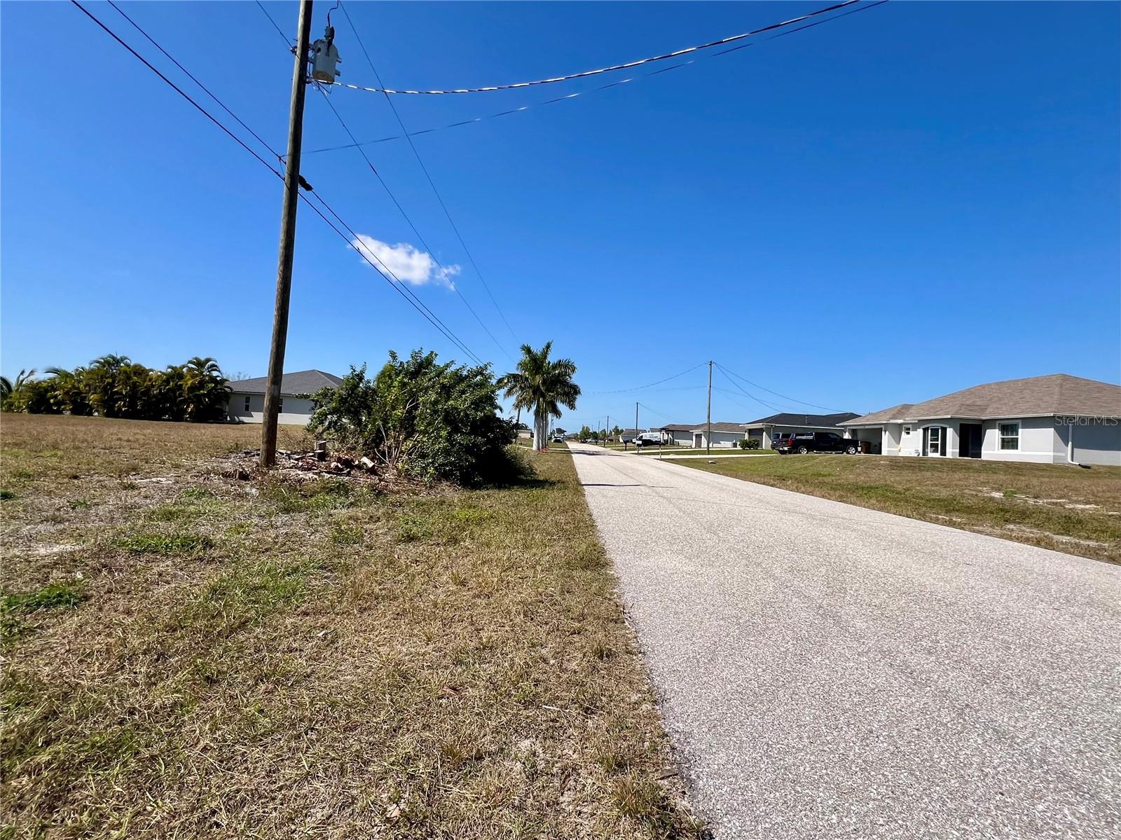 504 NW 20TH ST, CAPE CORAL, FL — photo 3