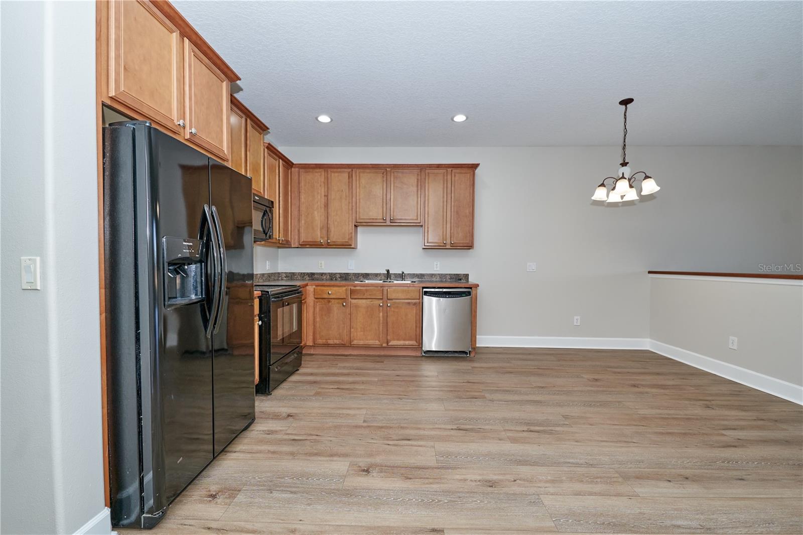 23903 SARDINIA DR, SORRENTO, FL — photo 19