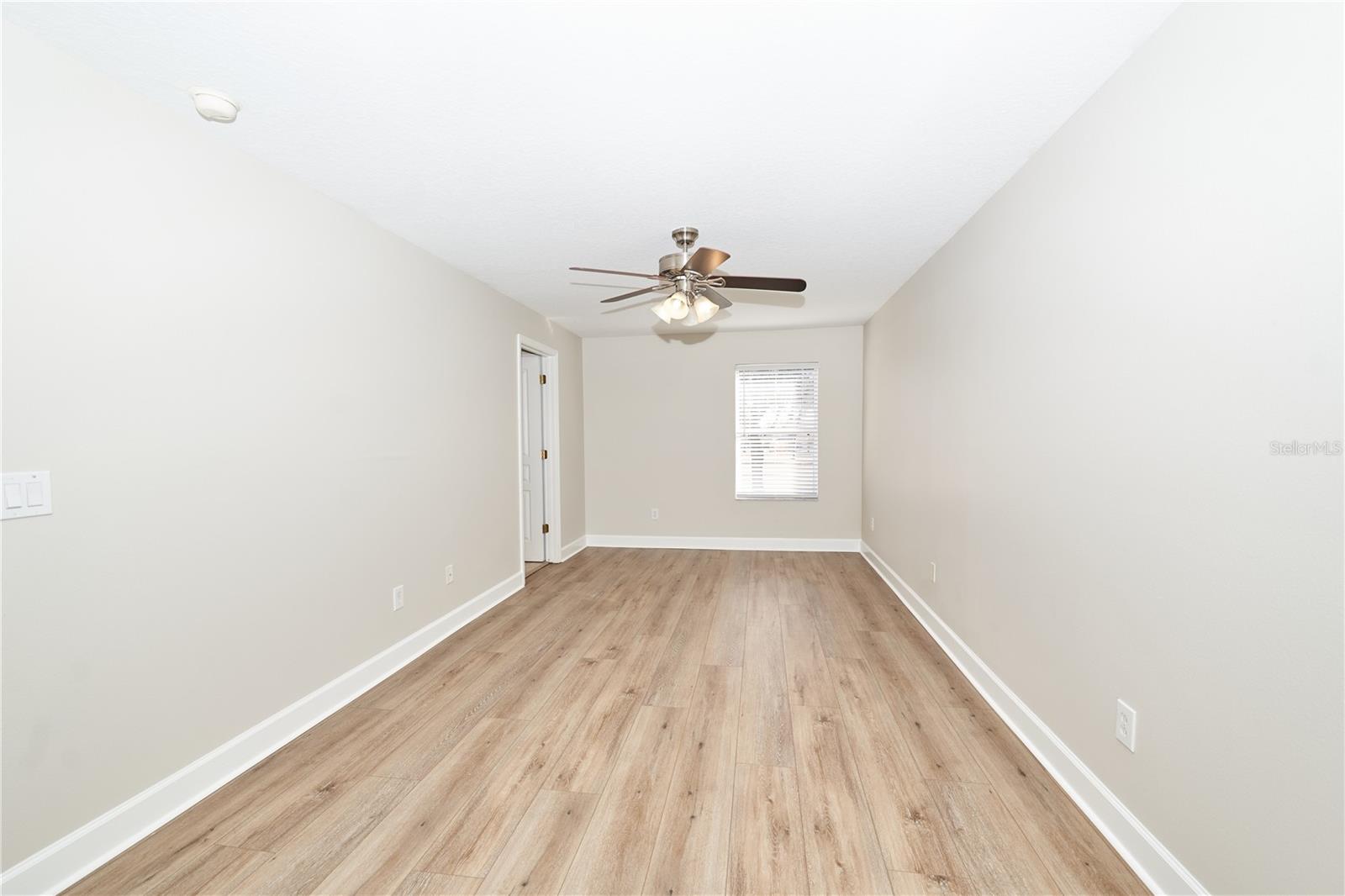 23903 SARDINIA DR, SORRENTO, FL — photo 97