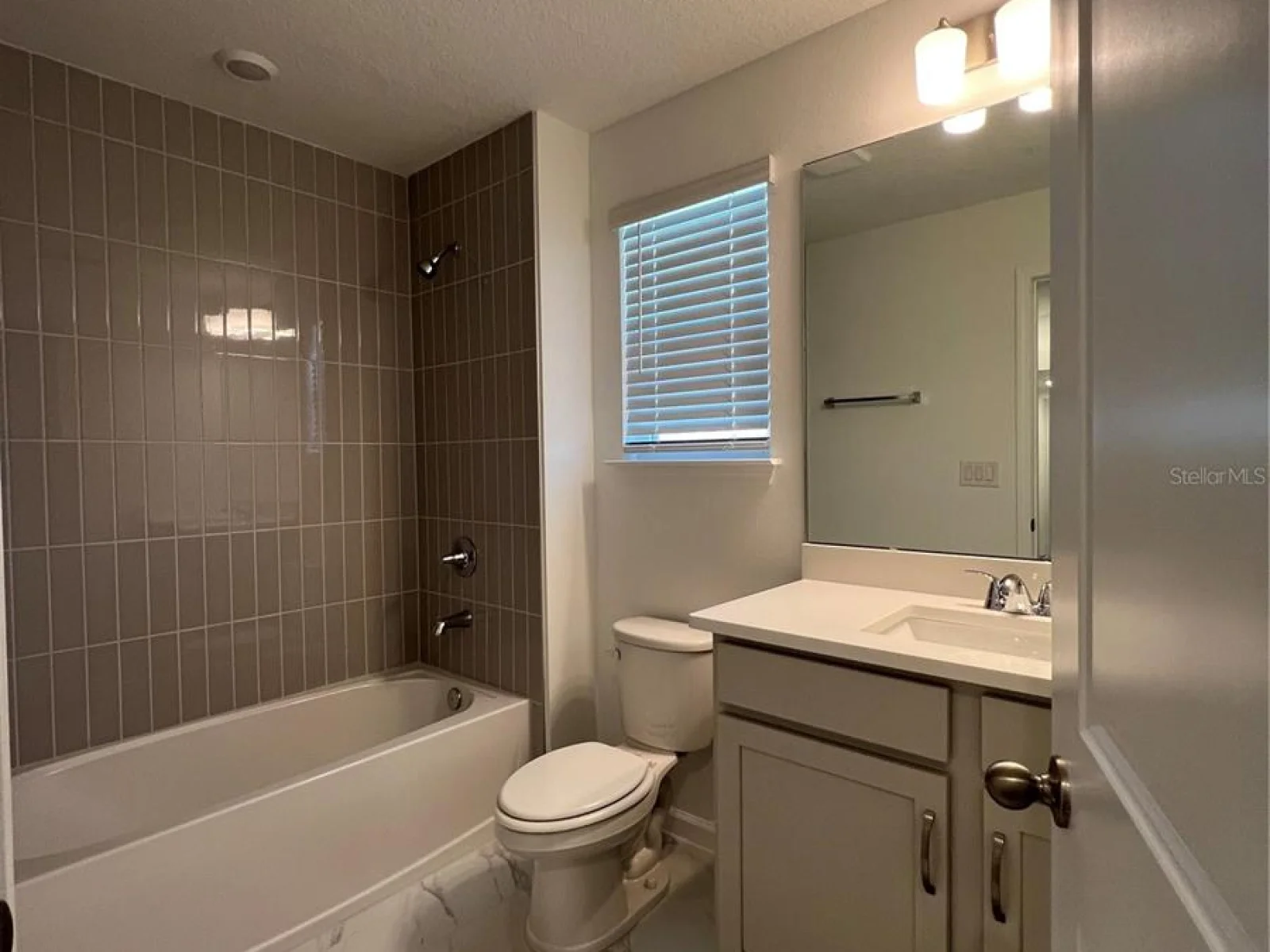 2367 JUNIPER BERRY DR, MINNEOLA, FL — photo 37