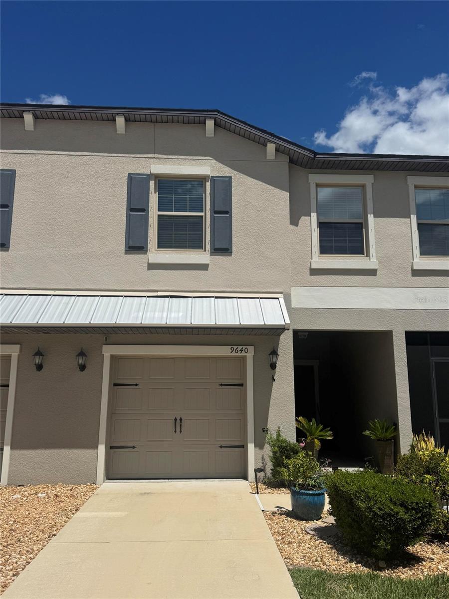 9640 PEMBROOKE PINES DR, SUN CITY CENTER, FL