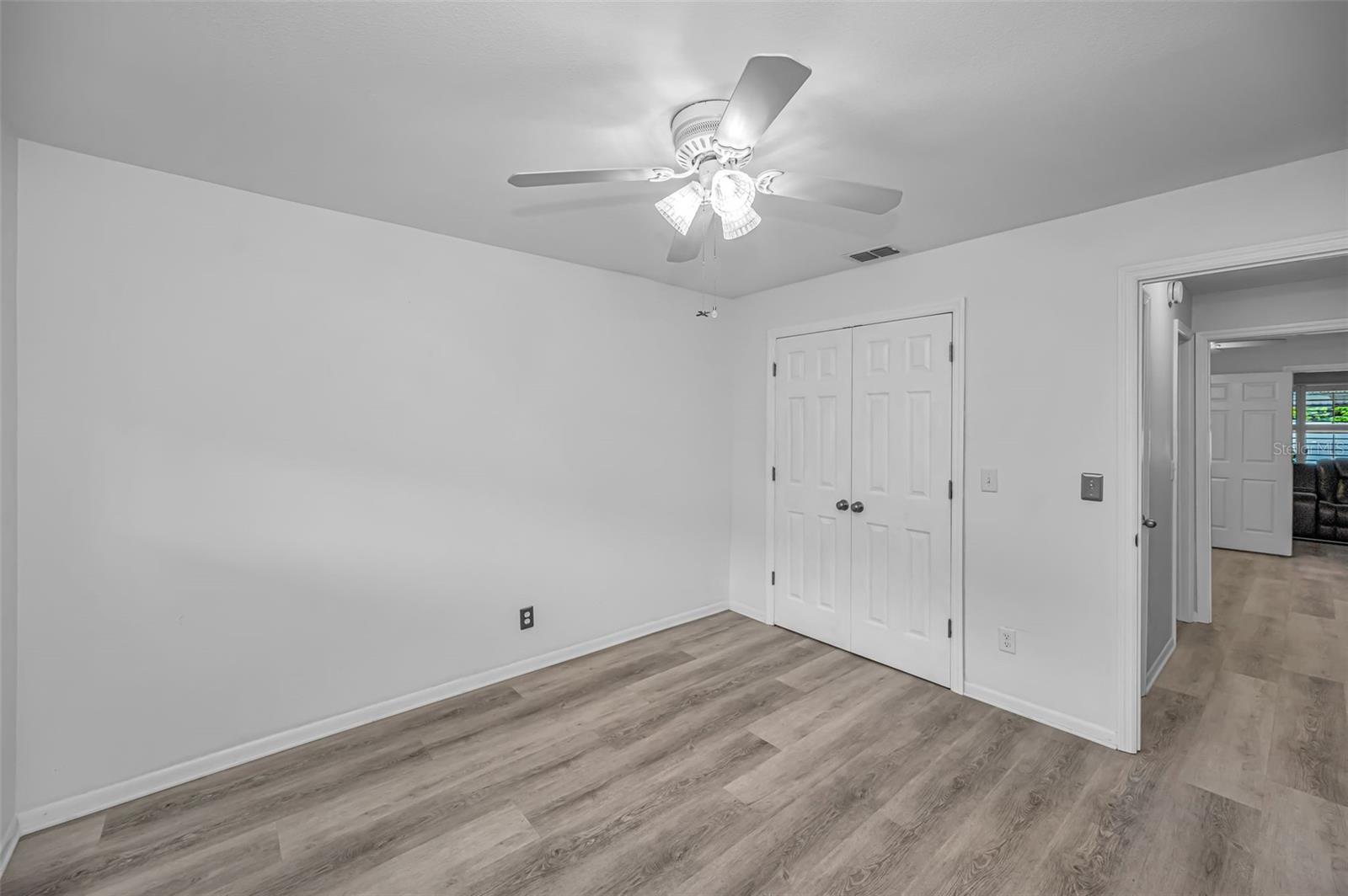 5216 81ST ST N #5, ST PETERSBURG, FL — photo 23