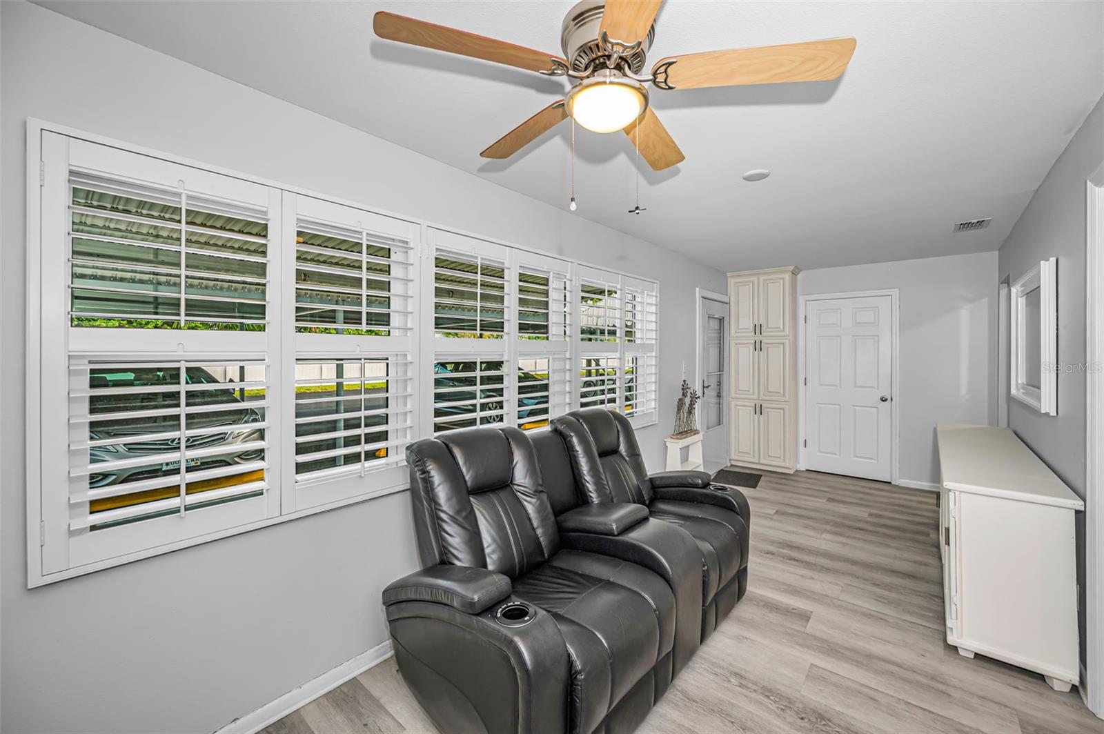 5216 81ST ST N #5, ST PETERSBURG, FL — photo 24
