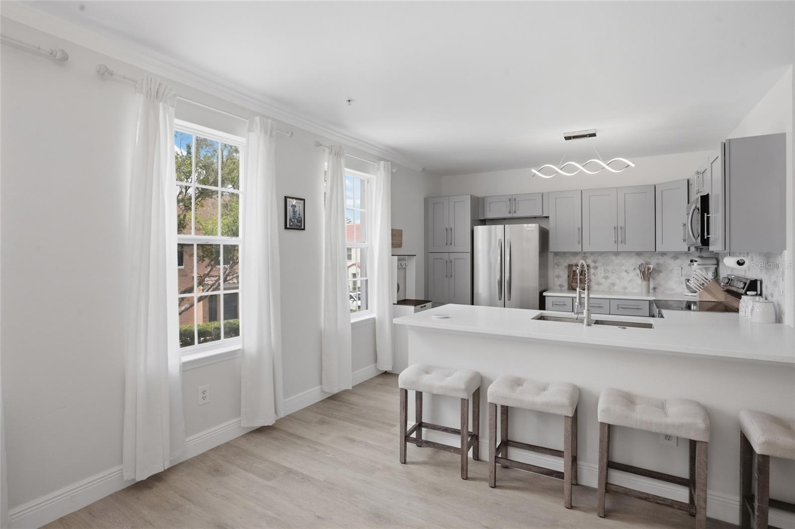 1056 WATERSIDE DR, CELEBRATION, FL — photo 8