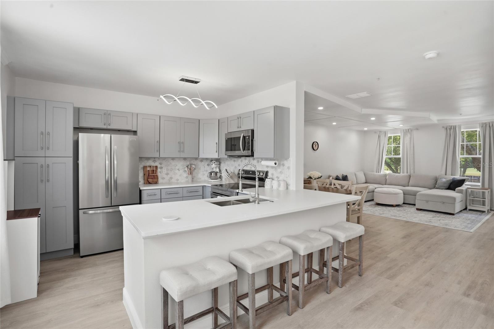 1056 WATERSIDE DR, CELEBRATION, FL — photo 10