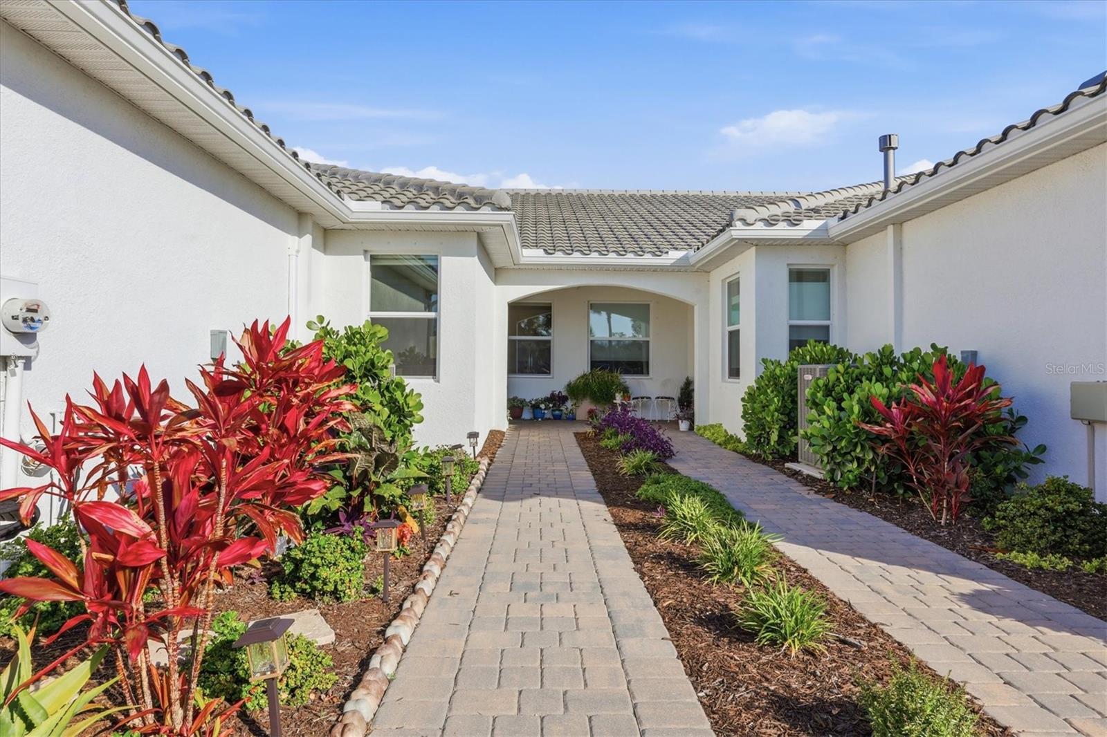 25029 PEARL LAKE CIR, ENGLEWOOD, FL — photo 5