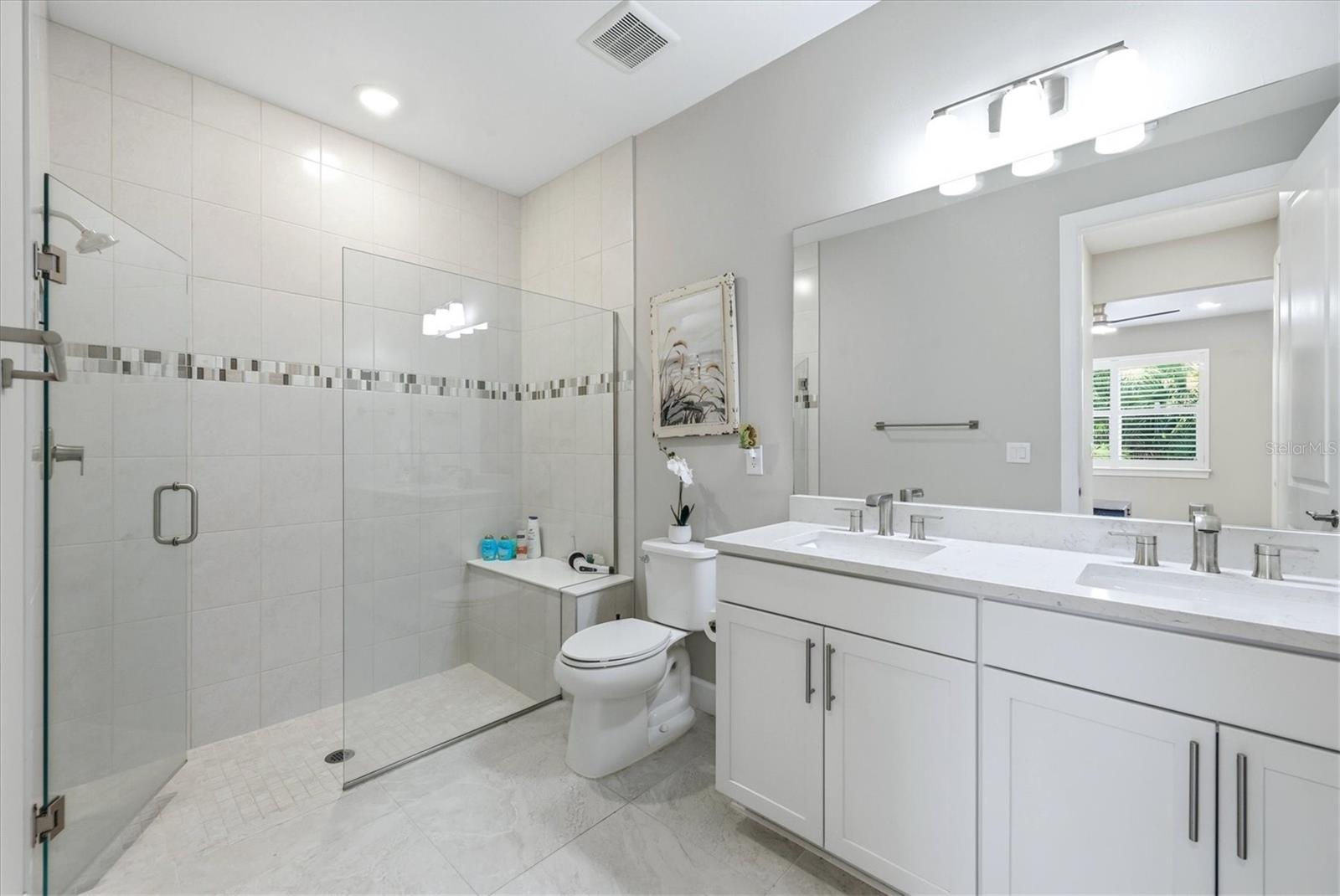25029 PEARL LAKE CIR, ENGLEWOOD, FL — photo 26