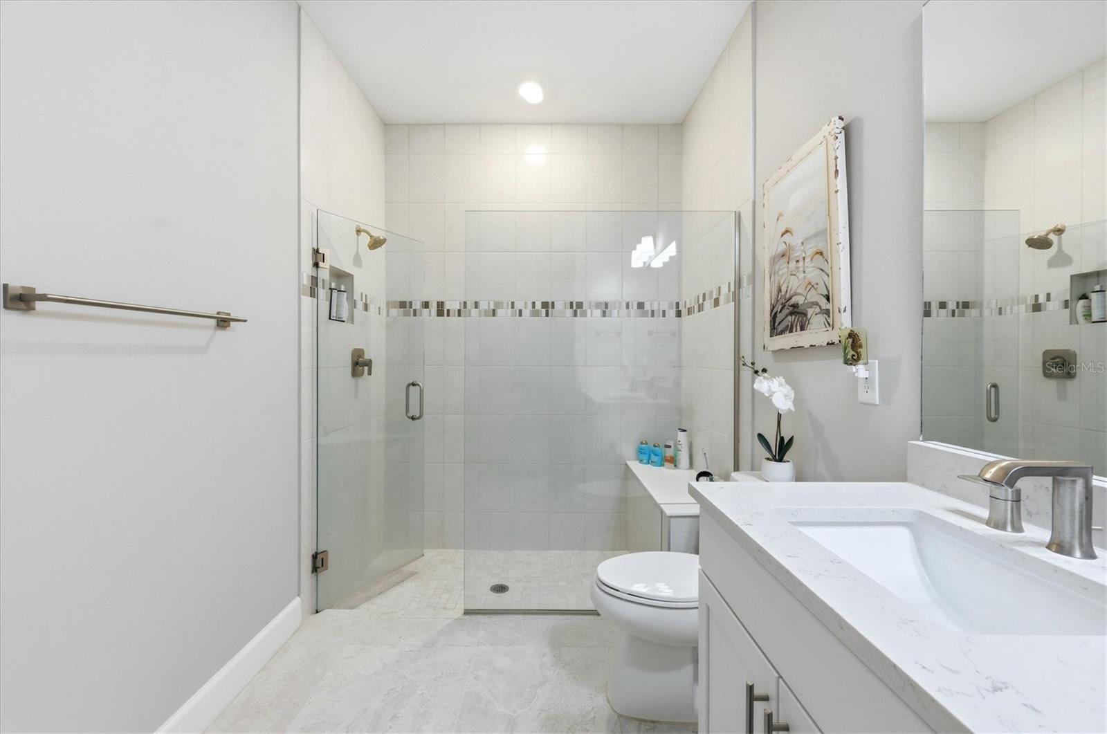 25029 PEARL LAKE CIR, ENGLEWOOD, FL — photo 28