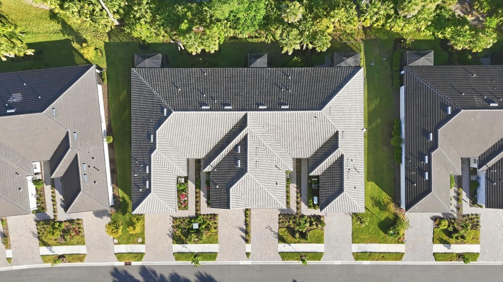 25029 PEARL LAKE CIR, ENGLEWOOD, FL — photo 43