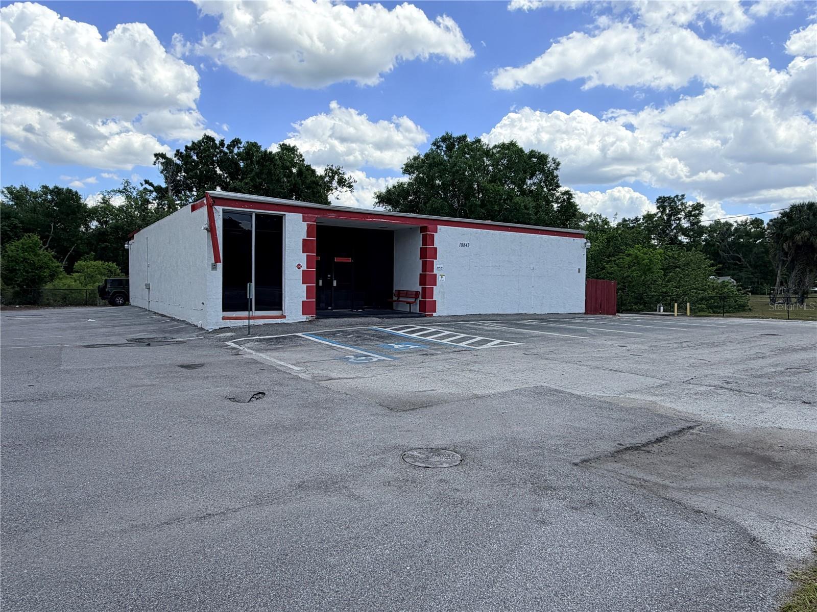 18843 N 41 HWY, LUTZ, FL